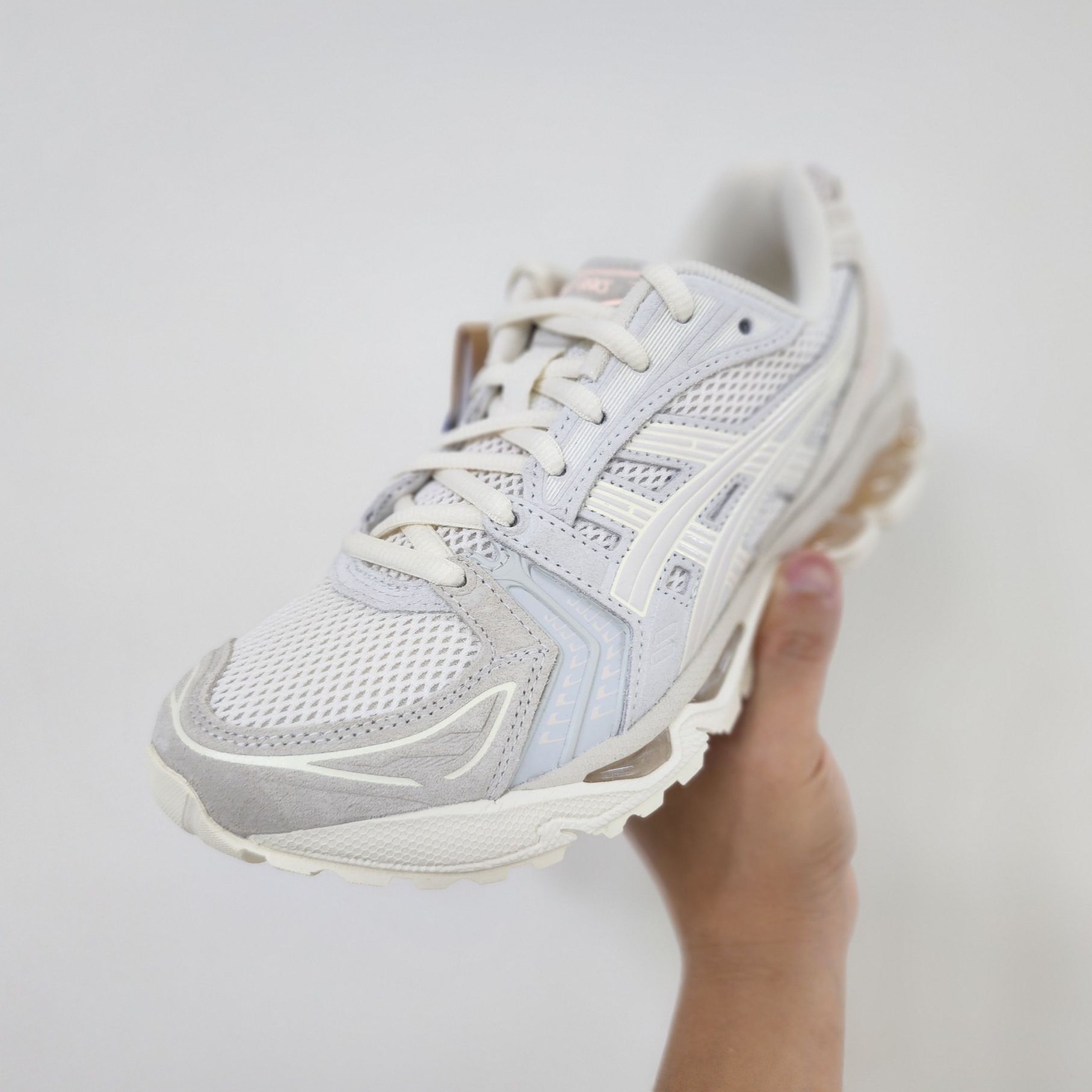 (W) Asics Gel-Kayano 14 Cream Blush 착용 스타일 - 1