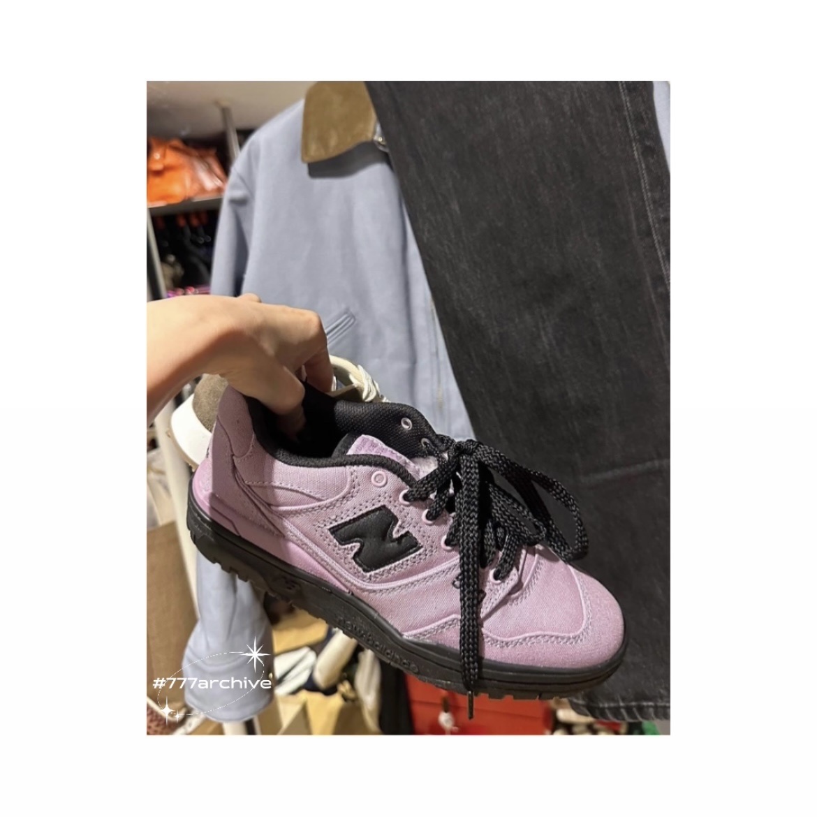 New Balance x Thisisneverthat 550 Lavender Black 착용 스타일 - 3