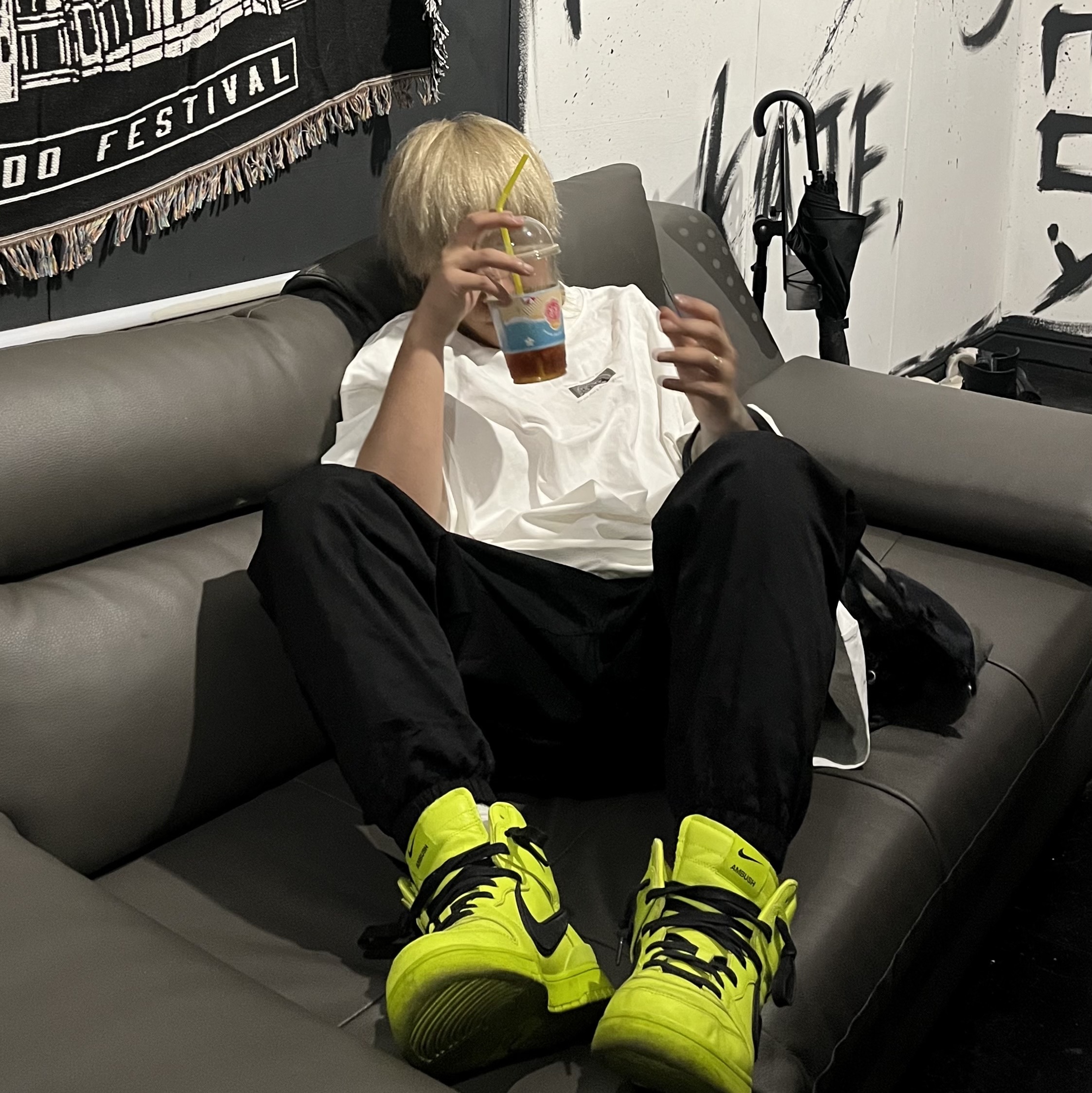 Nike x Ambush Dunk High Flash Lime 착용 스타일 - 1
