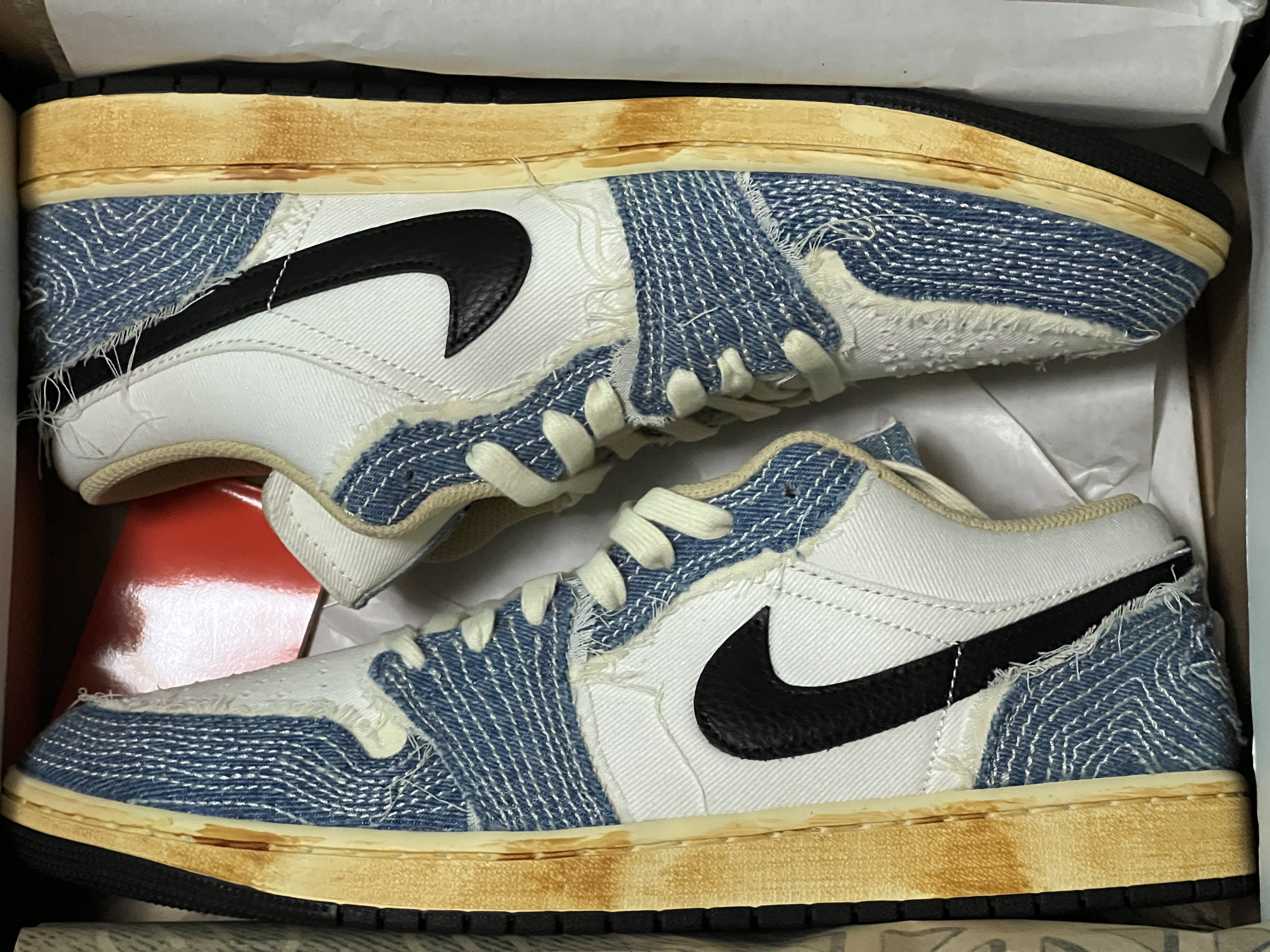 Jordan 1 Low World Make Japan 착용 스타일