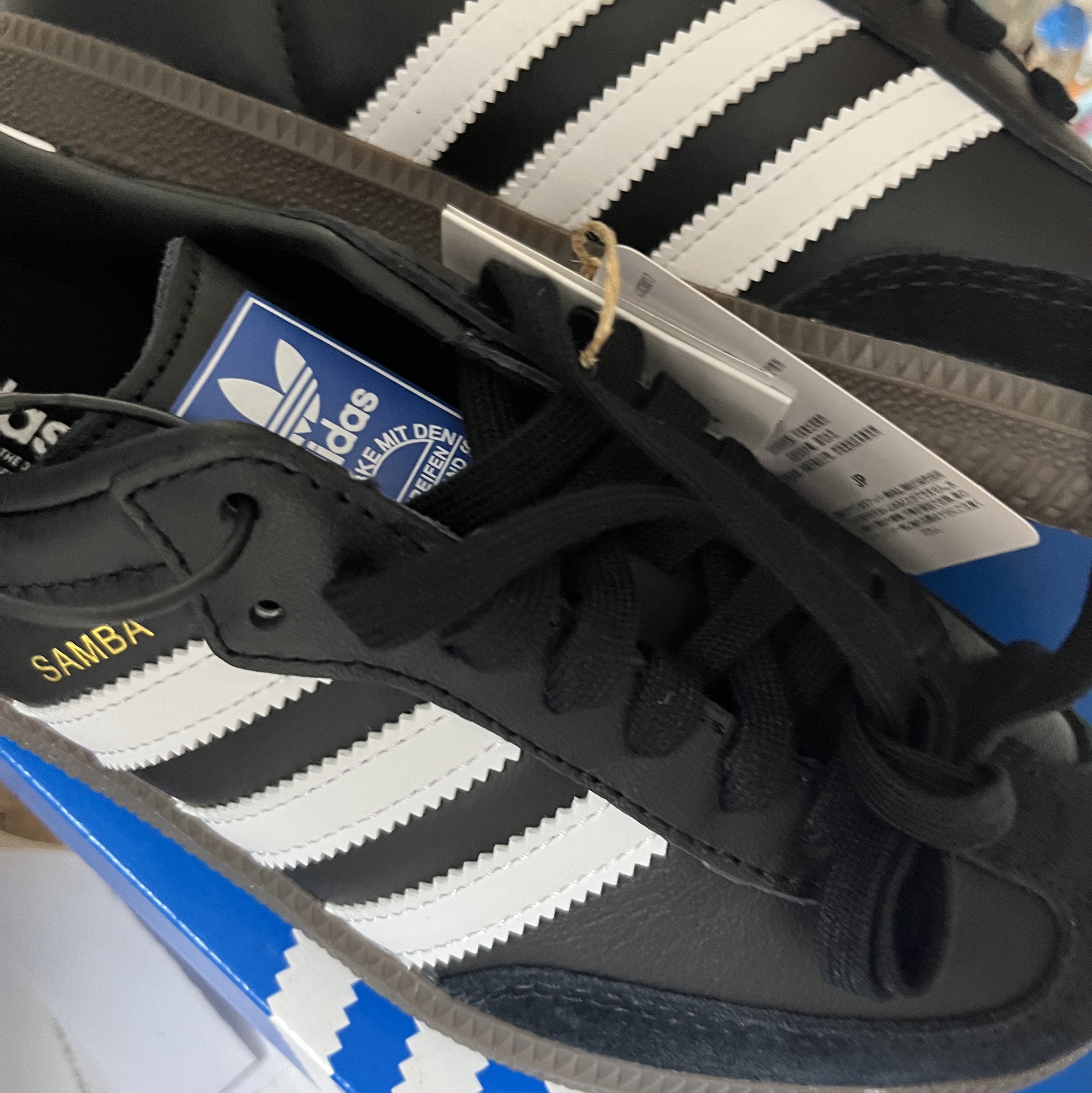 Adidas Samba OG Black White Gum 착용 스타일