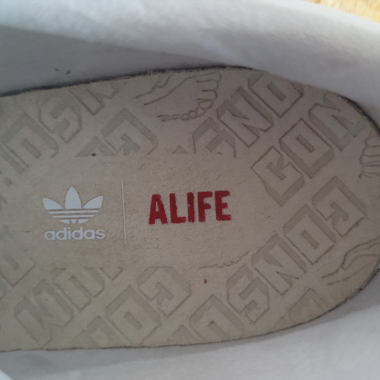 Adidas x Alife x Starcow Stan Smith  착용 스타일 - 5