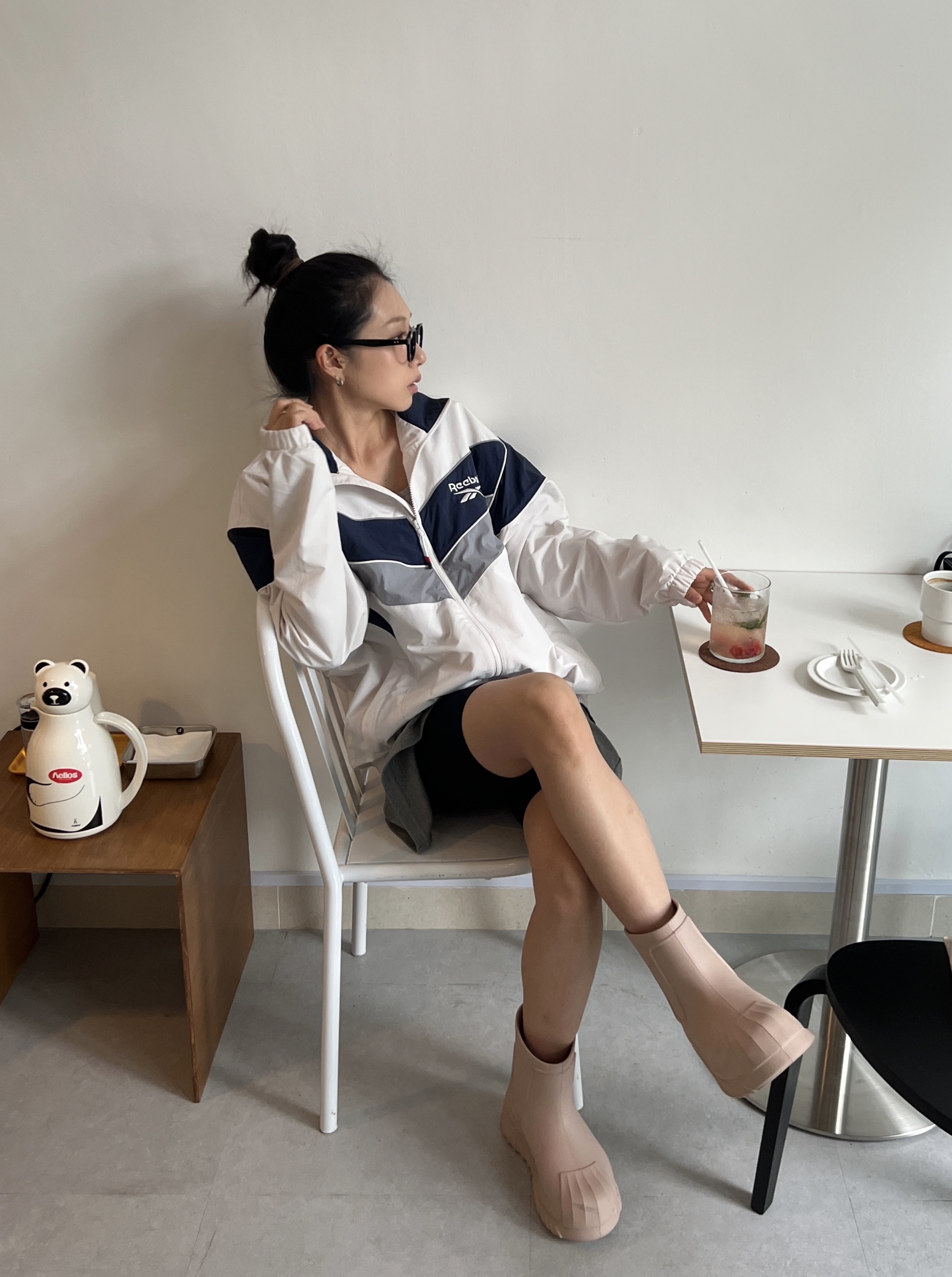 (W) Adidas Adifom Superstar Boot Wonder Taupe 착용 스타일 - 1