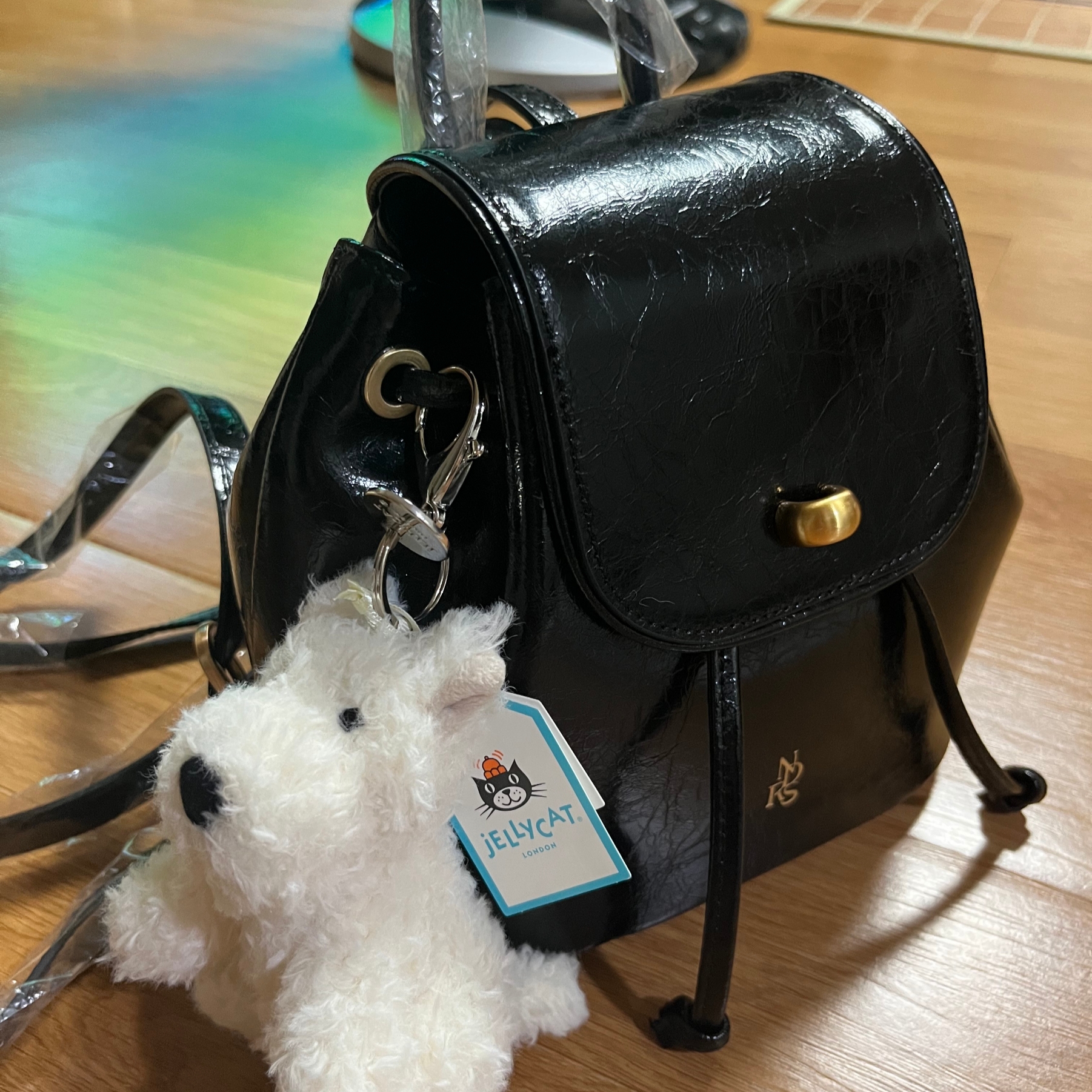 Jellycat Munro Scottie Dog Bag Charm Cream 착용 스타일 - 1