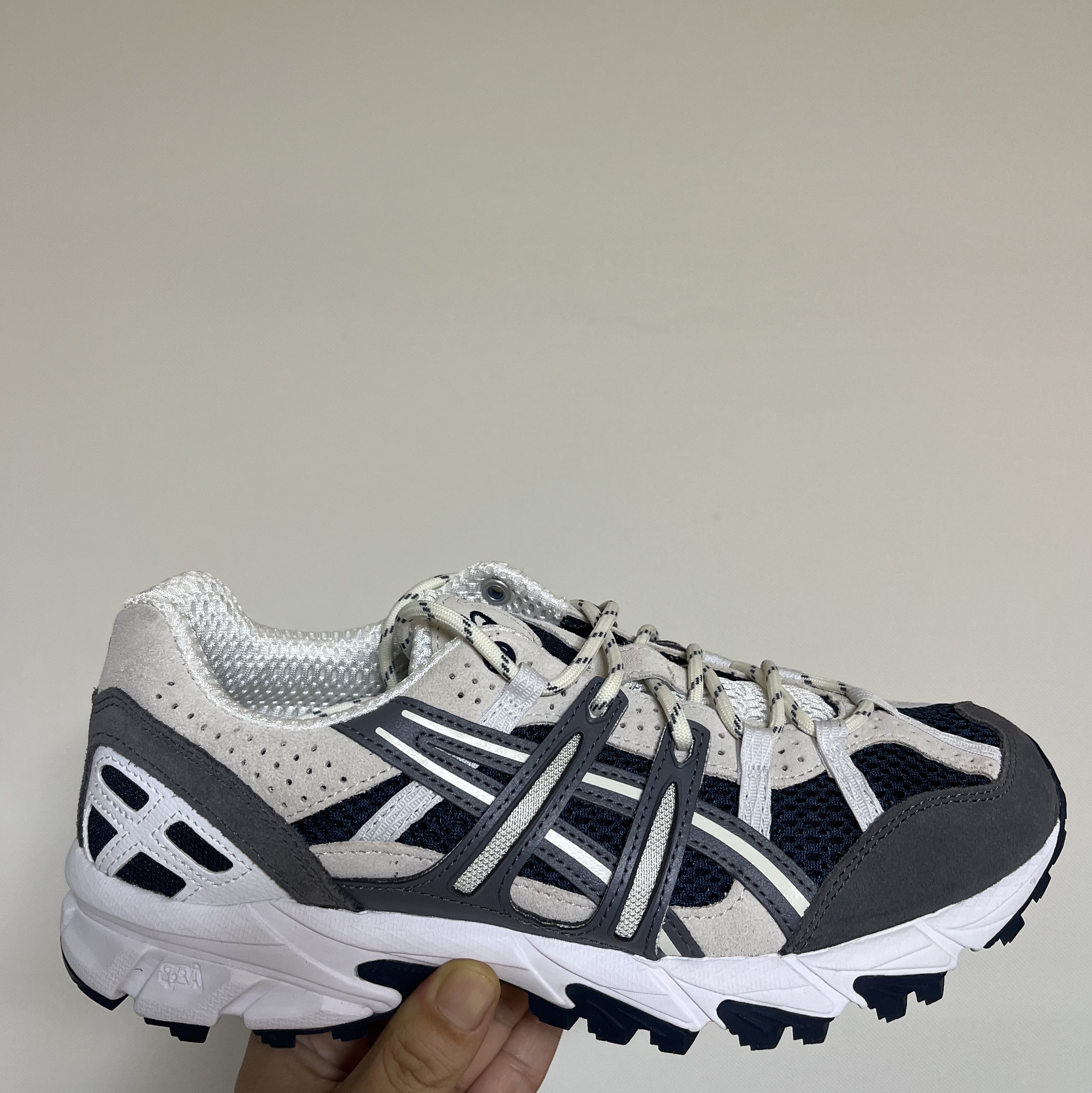 Asics Gel-Sonoma 15-50 French Blue 착용 스타일 - 1