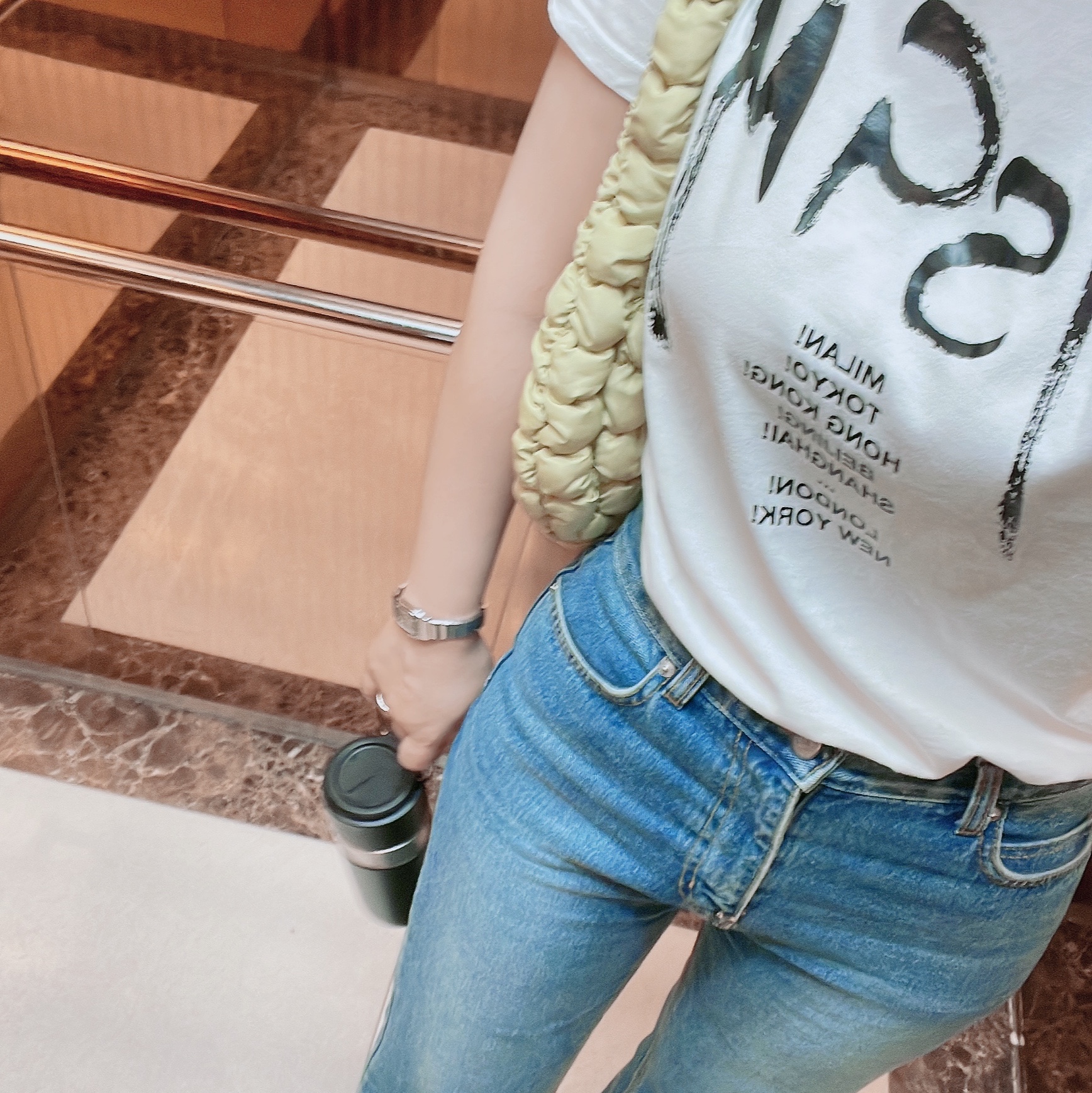 COS Quilted Mini Bag Light Green 착용 스타일