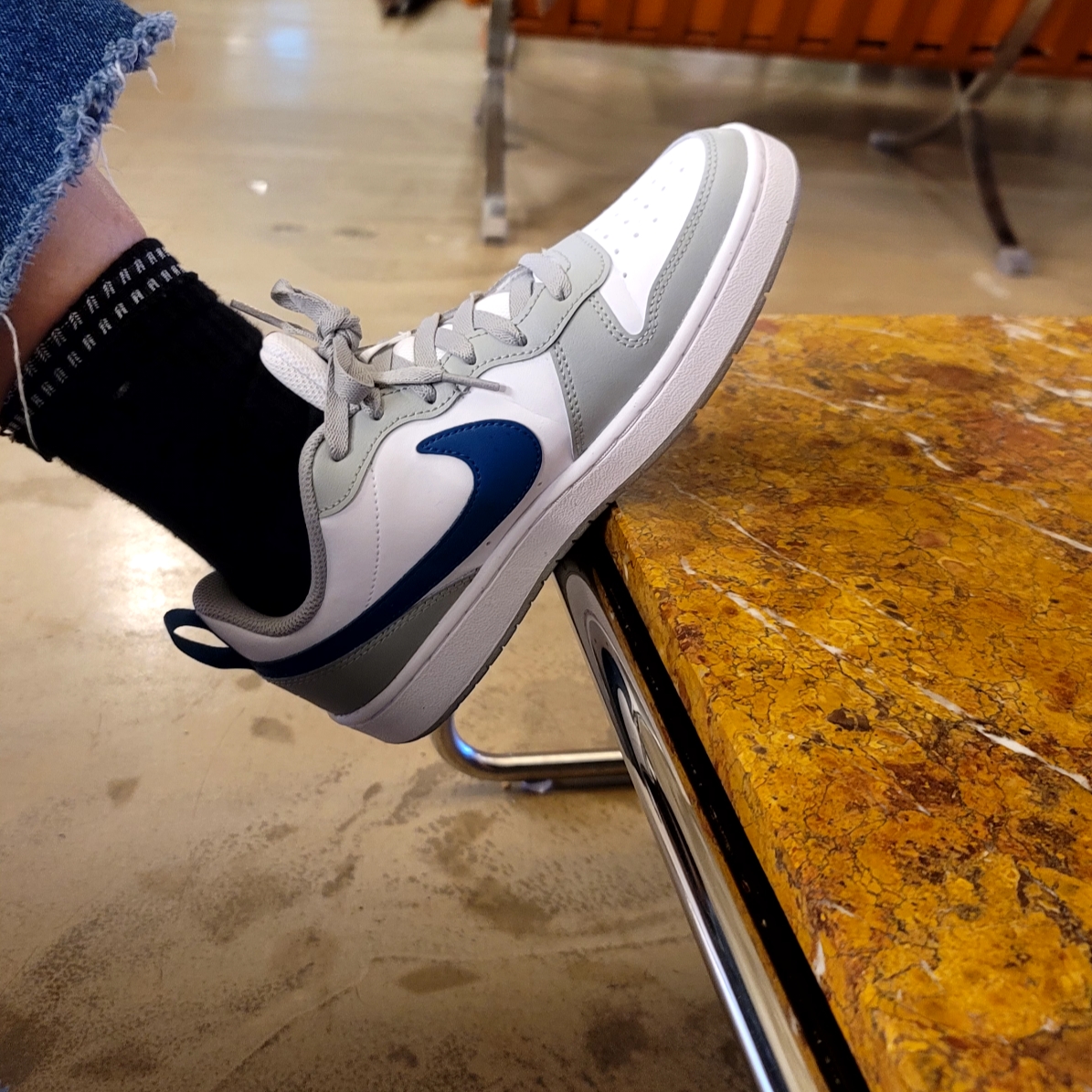 (GS) Nike Court Borough Low 2 Light Smoke Grey 착용 스타일