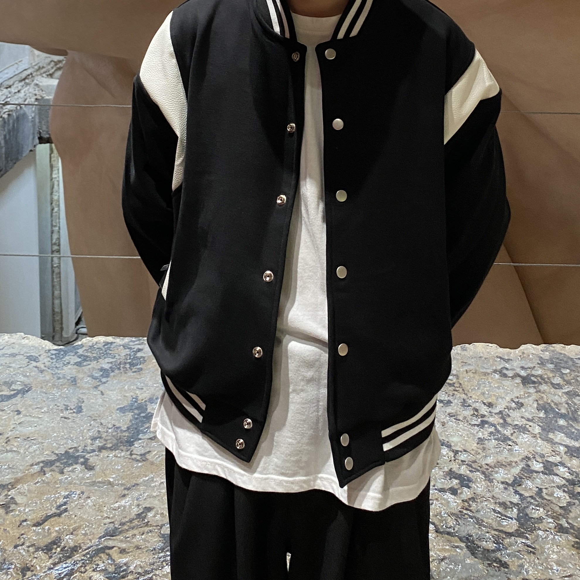 (W) Isabel Marant Tyron Logo Cap Black Ecru - 23SS, (W) Isabel Marant Tyron Logo Cap Black Ecru - 23FW 착용 스타일 - 5