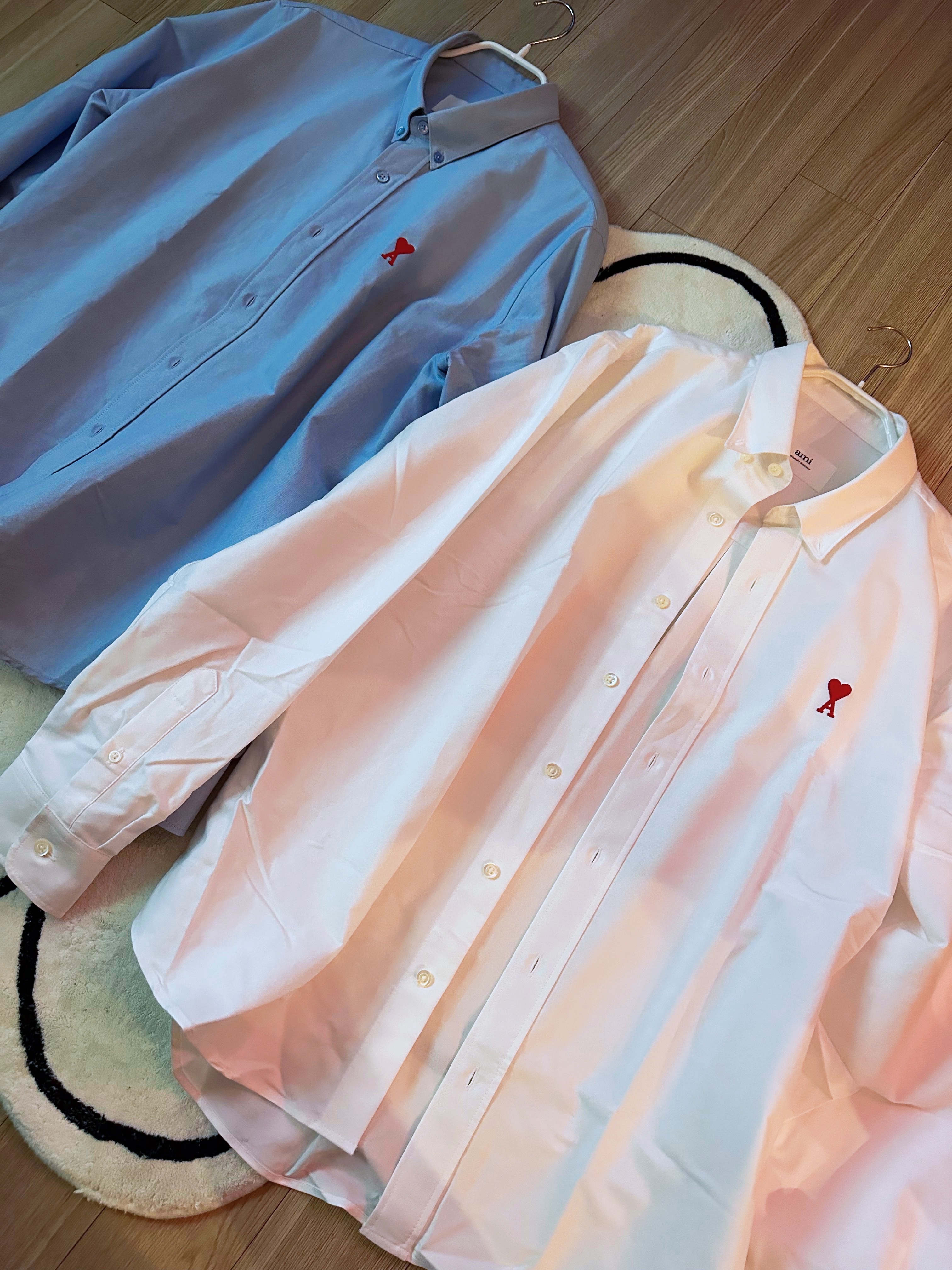 AMI de Coeur Oxford Button Down Shirt Natural White, AMI de Coeur Oxford Button Down Shirt Sky Blue 착용 스타일