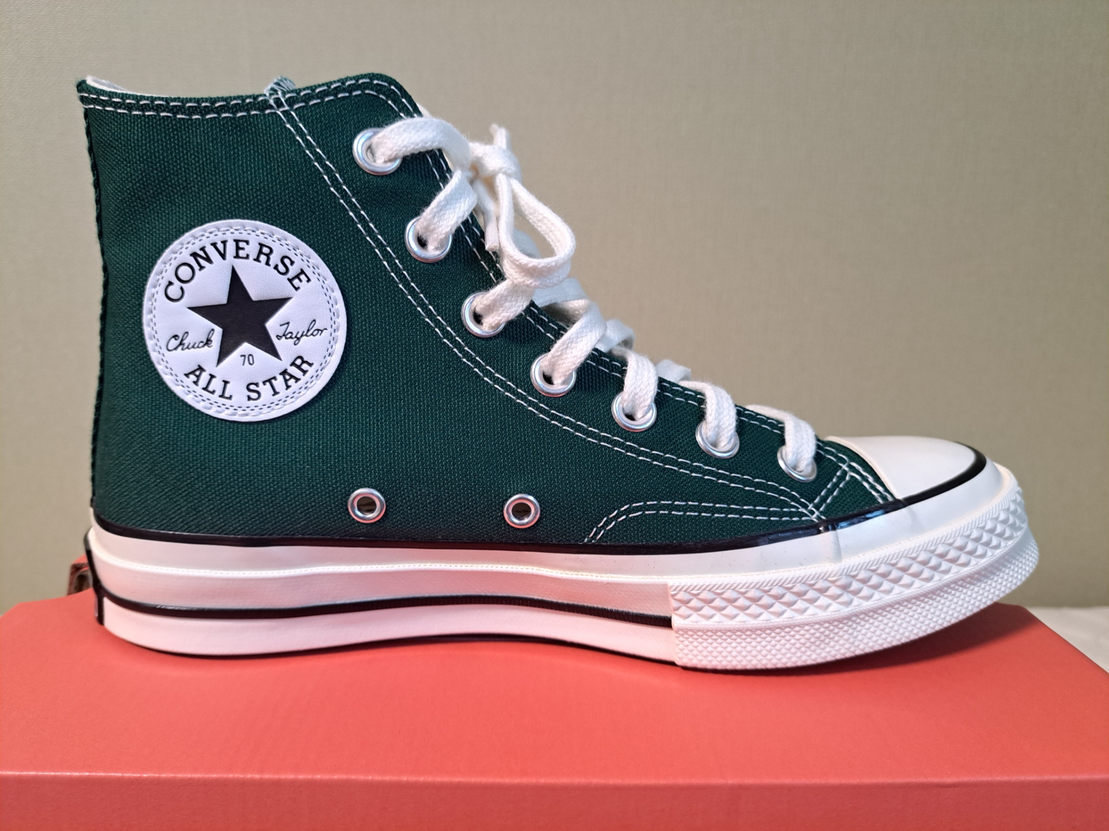 Converse Chuck 70 High Midnight Clover 착용 스타일