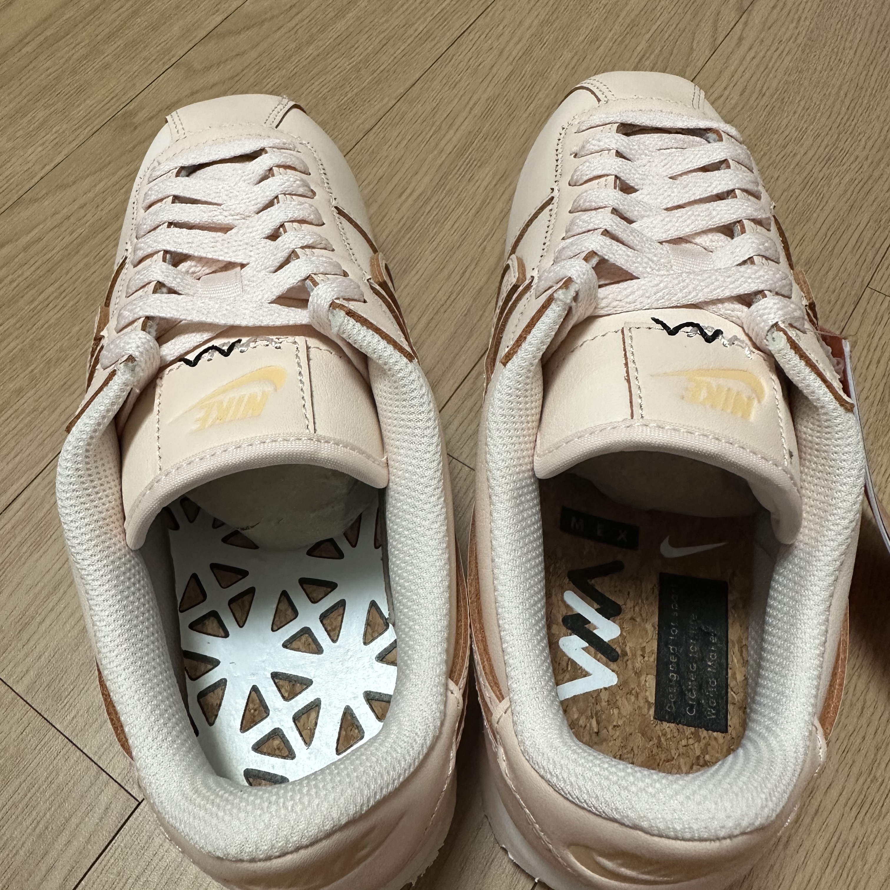(W) Nike Cortez World Make Mexico 착용 스타일 - 4