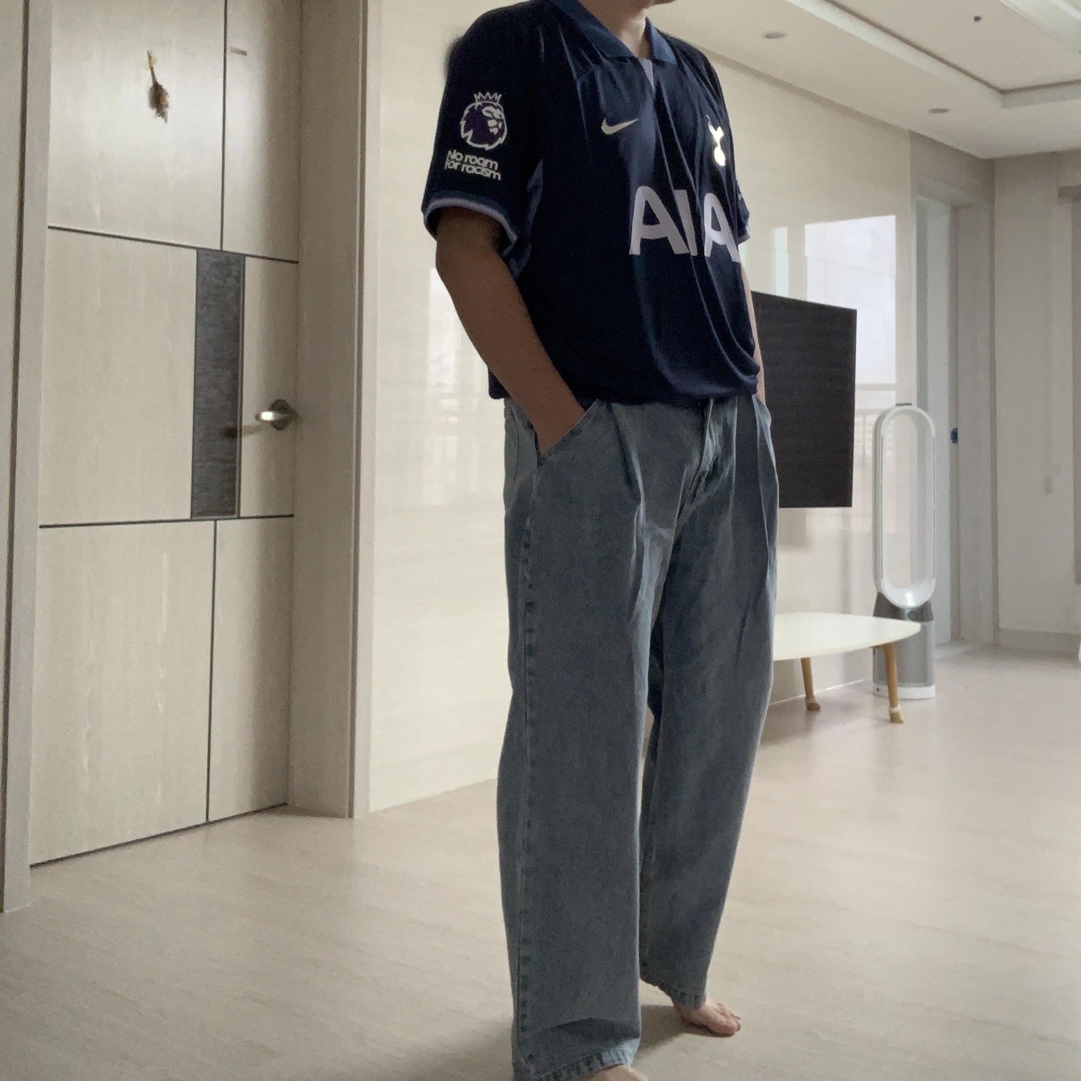 Nike Tottenham Hotspur 2023/24 Dri-Fit Stadium Away Jersey Mystic Navy (Non Marking Ver.) 착용 스타일