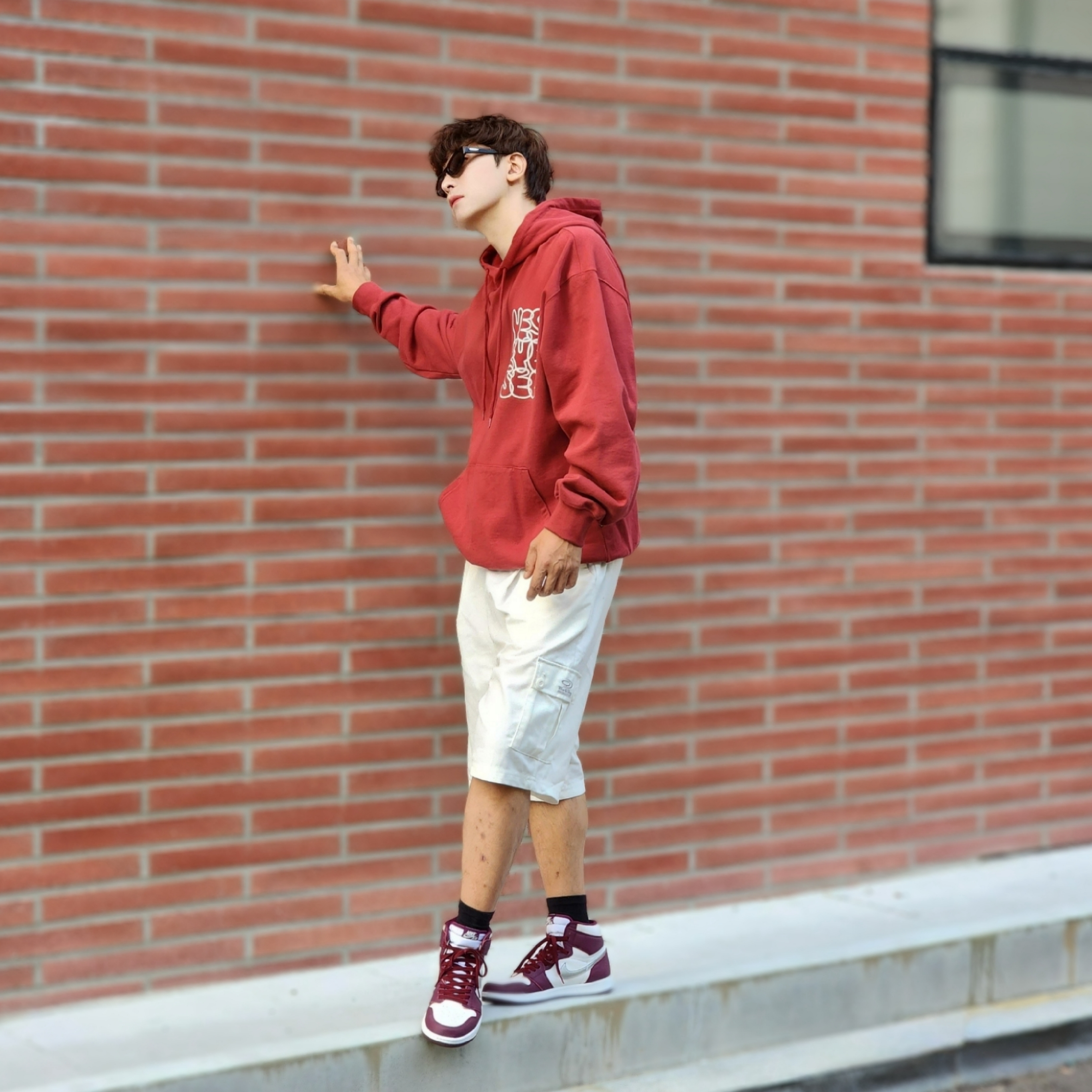 Jordan 1 Retro High OG Bordeaux, (GS) Jordan 1 Retro High OG Bordeaux 착용 스타일 - 3