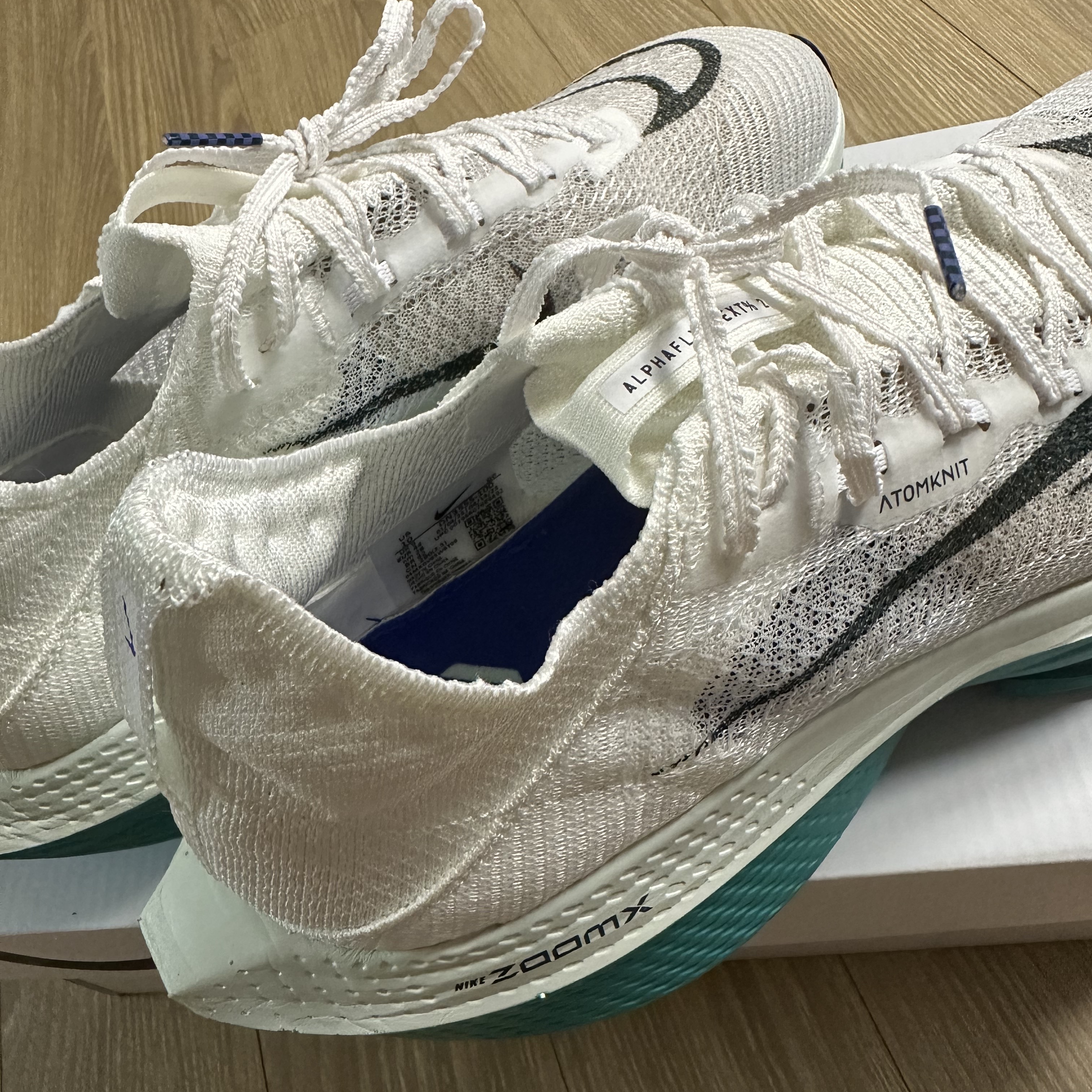 Nike Air Zoom Alphafly Next% 2 White Clear Jade 착용 스타일