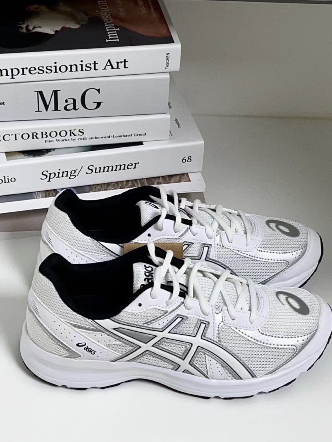 Asics Jog 100 S White - 2E Wide 착용 스타일