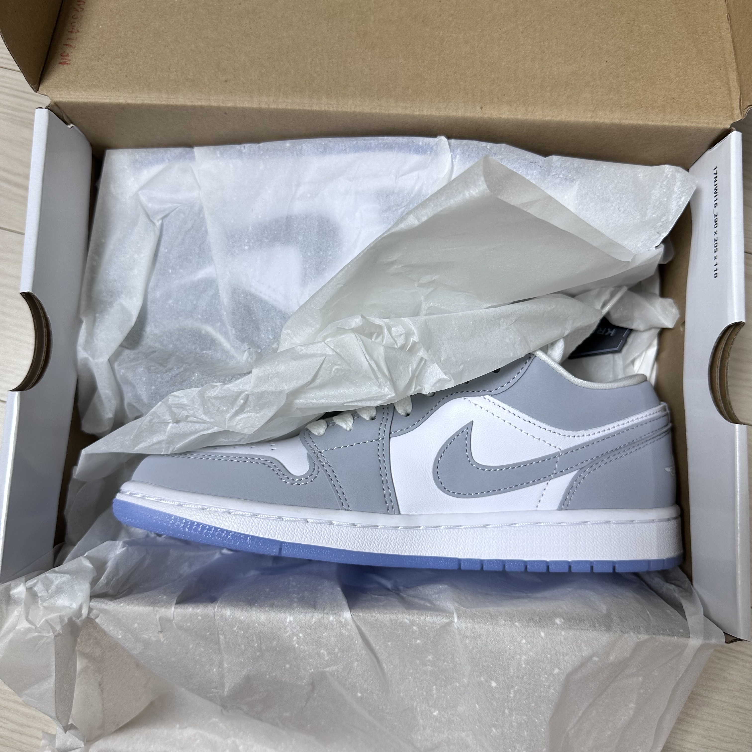 (W) Jordan 1 Low White Wolf Grey 착용 스타일 - 1