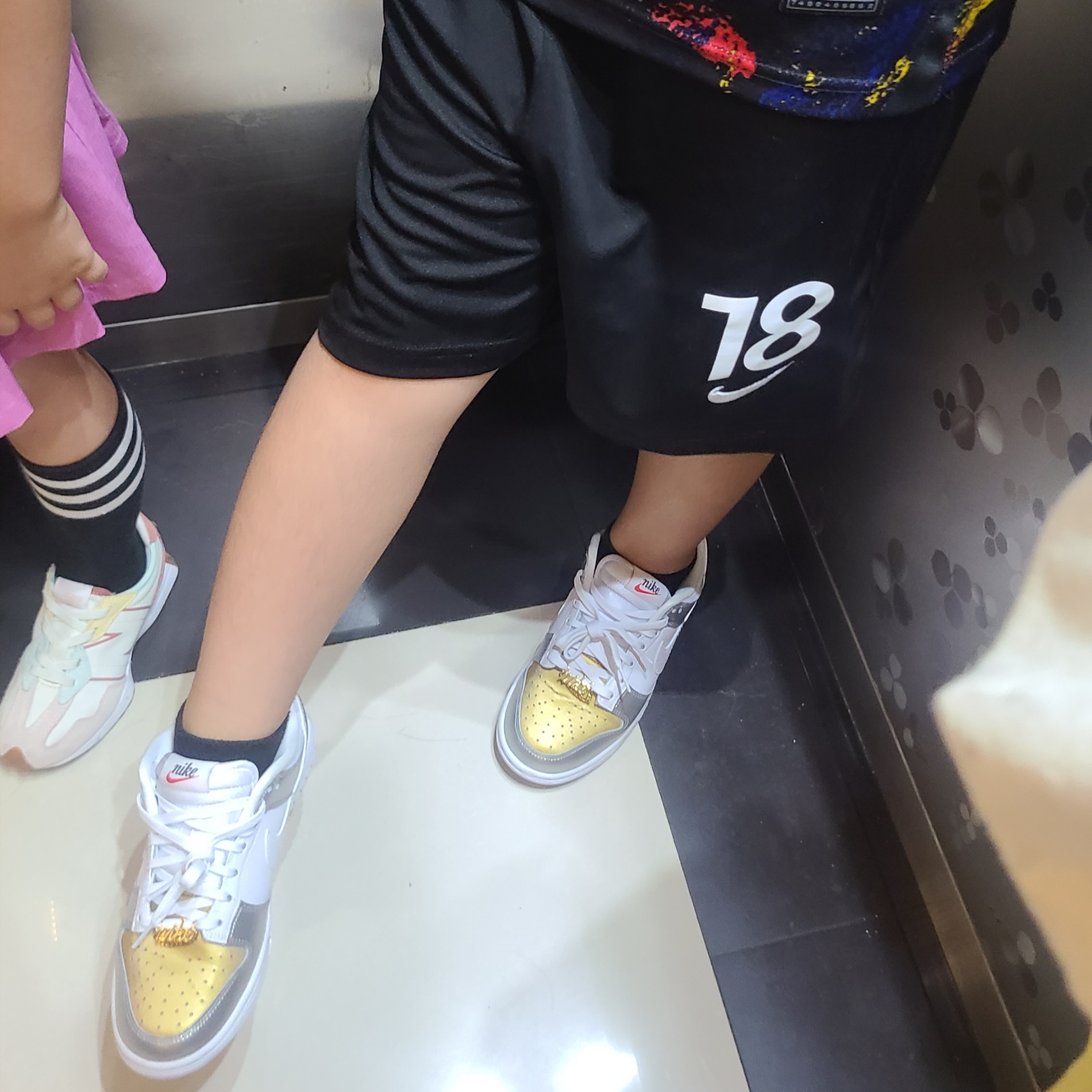 (W) Nike Dunk Low SE Heirloom 착용 스타일 - 1