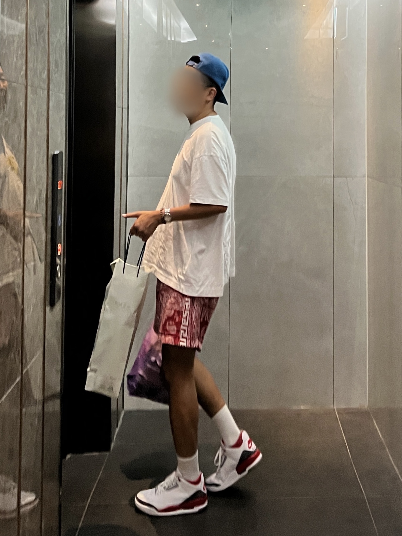 Jordan 3 Retro Fire Red 2022 착용 스타일 - 1