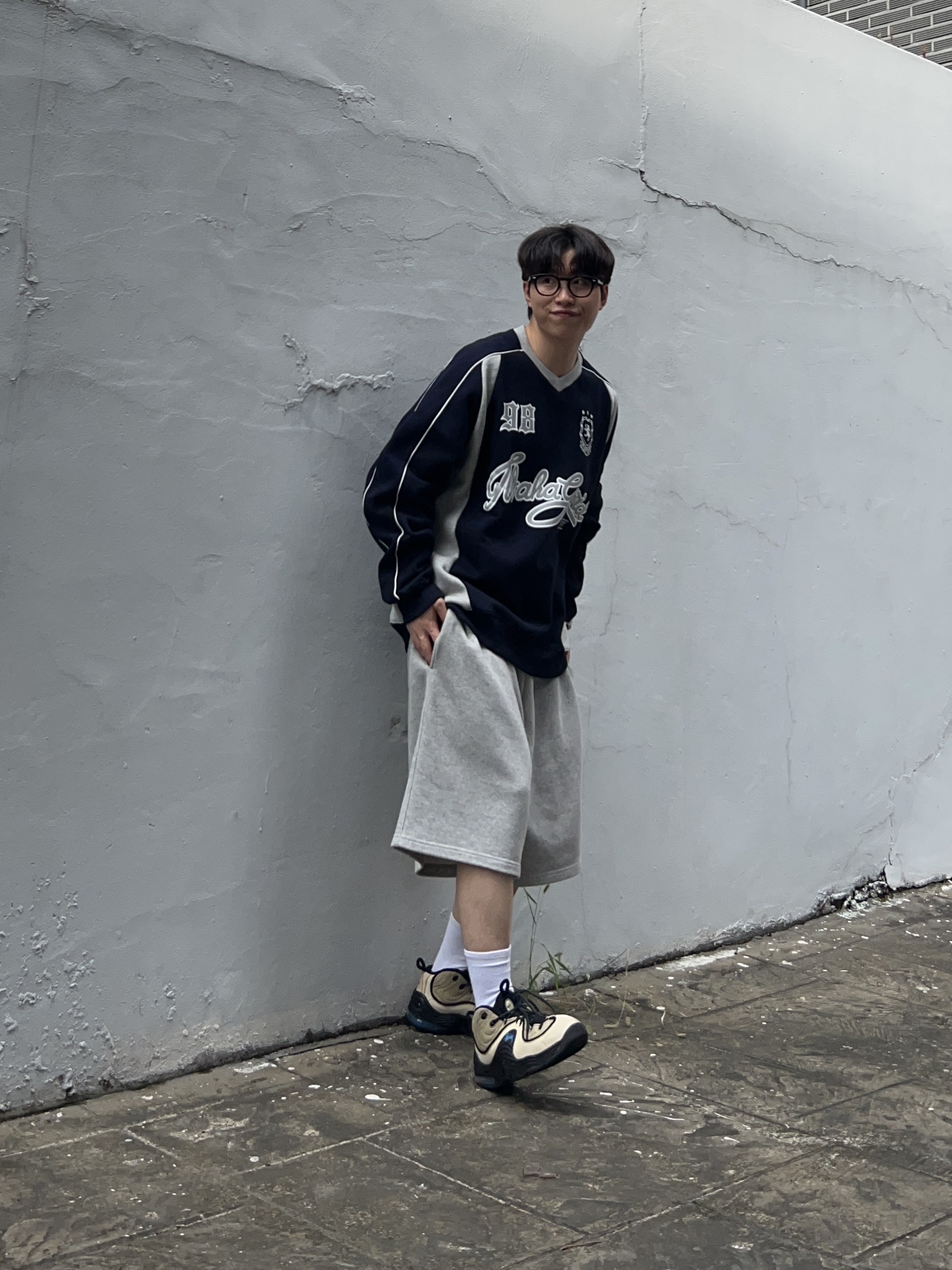 Nike x Stussy Air Penny II Rattan and Limestone 착용 스타일 - 1