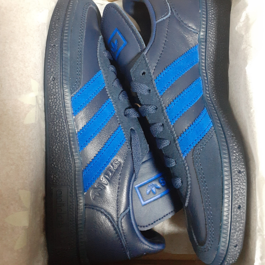 Adidas Spezial Handball Night Indigo Power Blue 착용 스타일