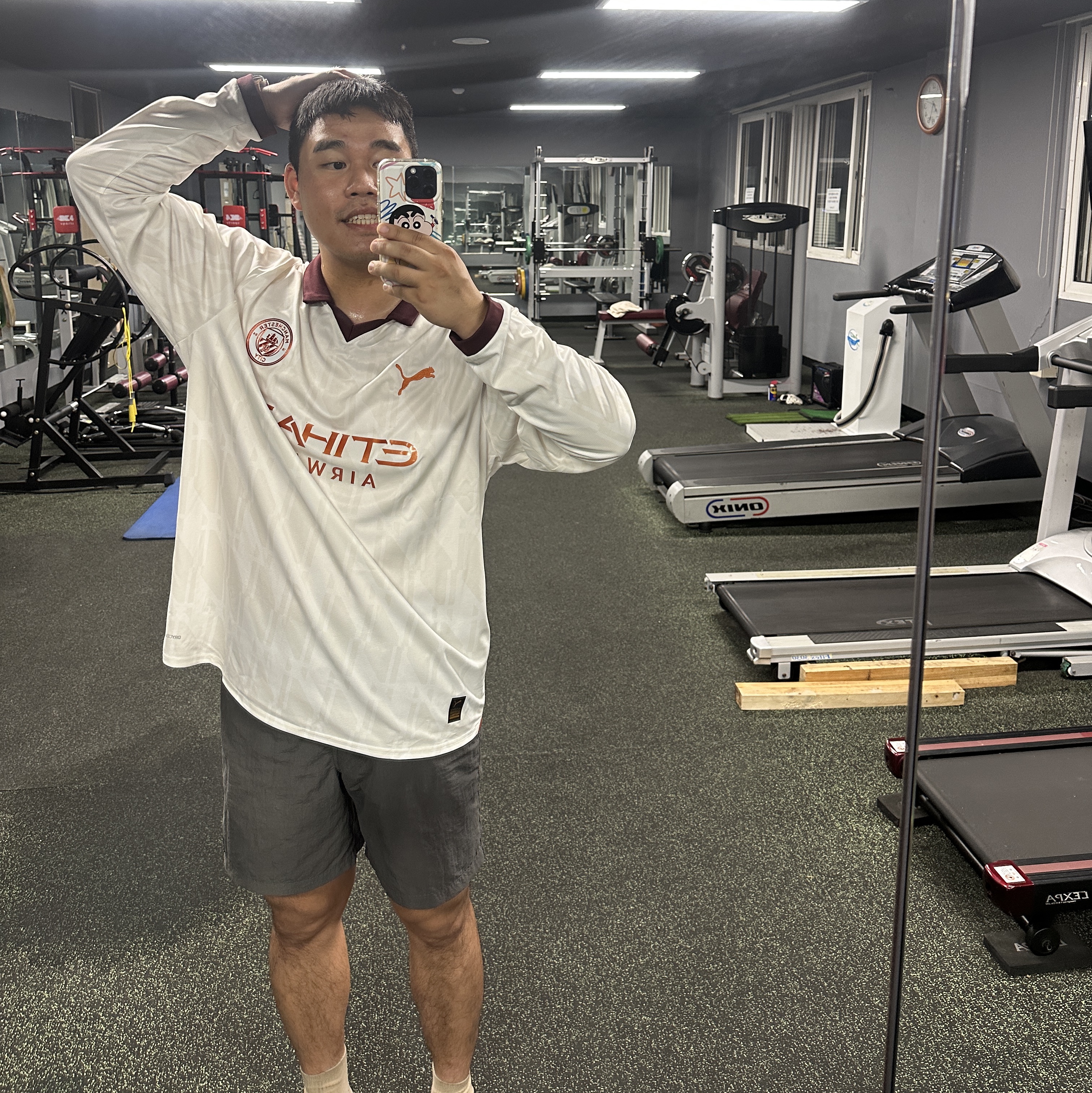 Puma Manchester City 2023/24 Away Long Sleeve Jersey White Aubergine (Non Marking Ver.), Stussy Wave Dye Nylon Shorts Black 착용 스타일