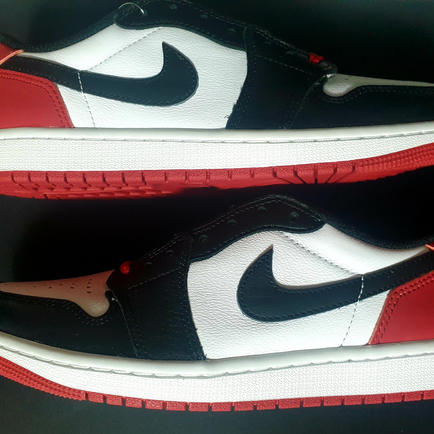 Jordan 1 Retro Low OG Black Toe 착용 스타일