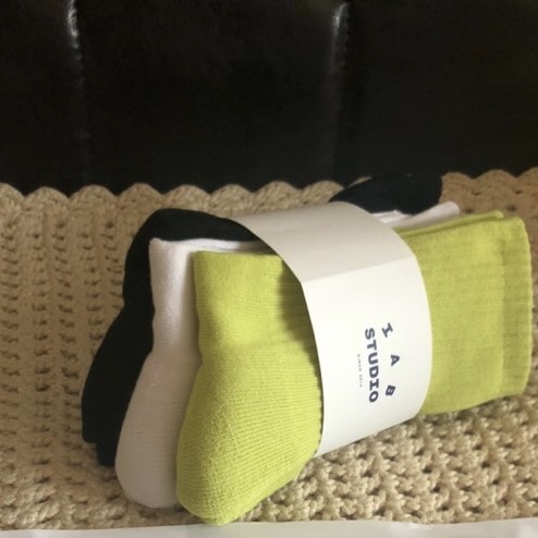 IAB Studio Lime Black White Socks (3 Pack) 착용 스타일