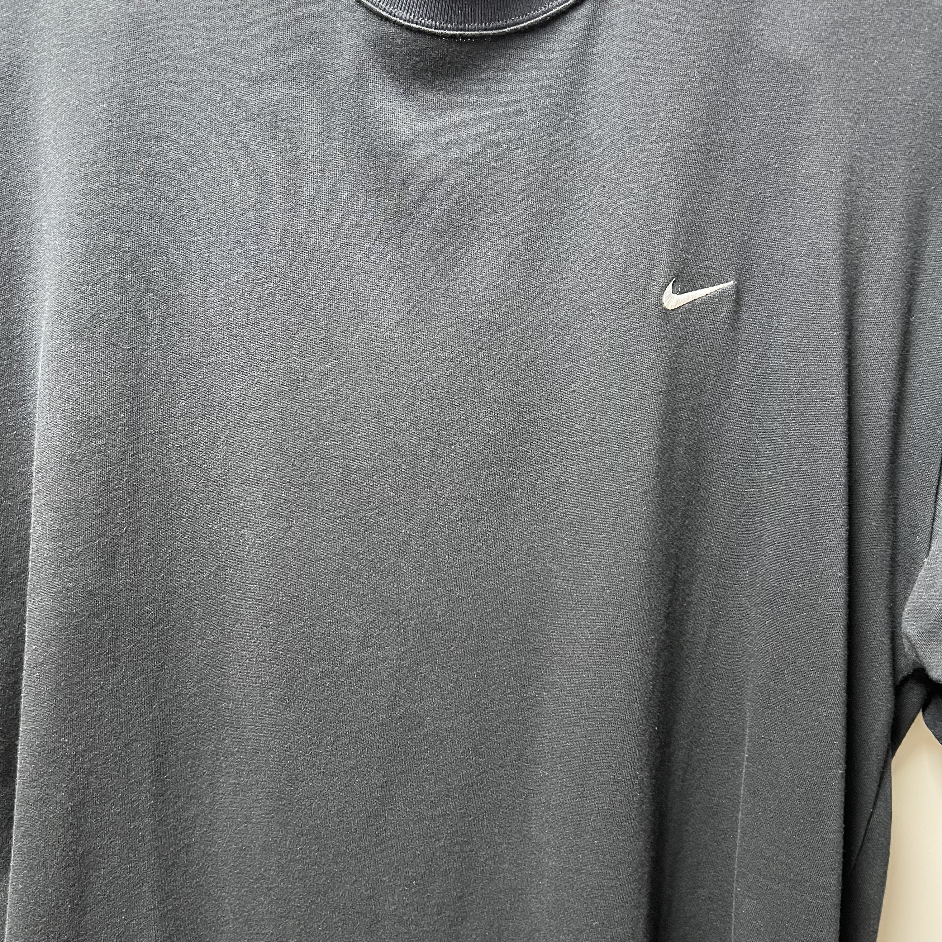 Nike NRG Solo Swoosh T-Shirt Black - US/EU 착용 스타일