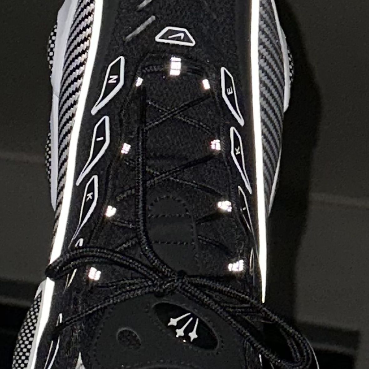 Nike x Drake Nocta Glide Black White Clear 착용 스타일