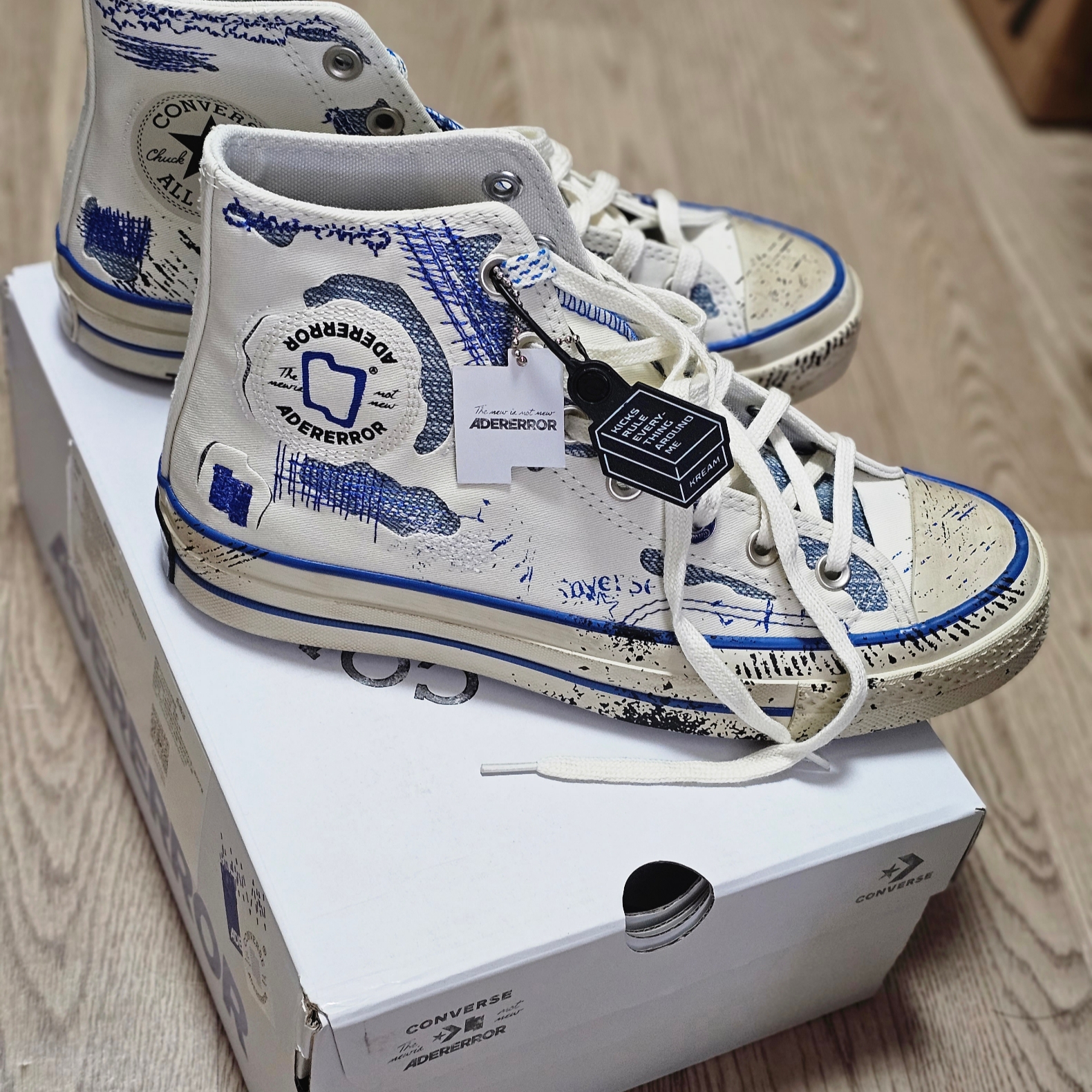 Converse x Ader Error Chuck 70 High White 착용 스타일