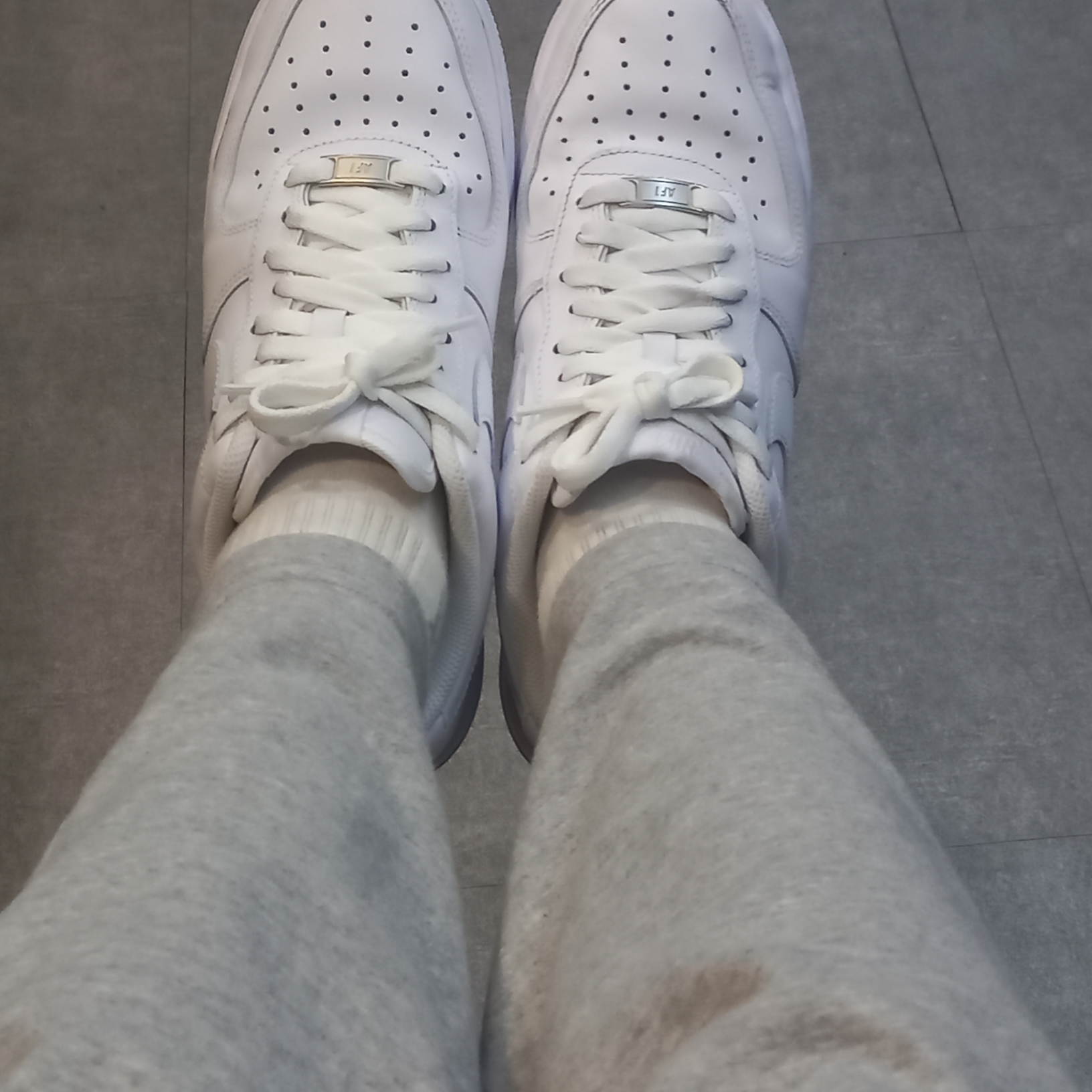 Nike Air Force 1 '07 Low White 착용 스타일