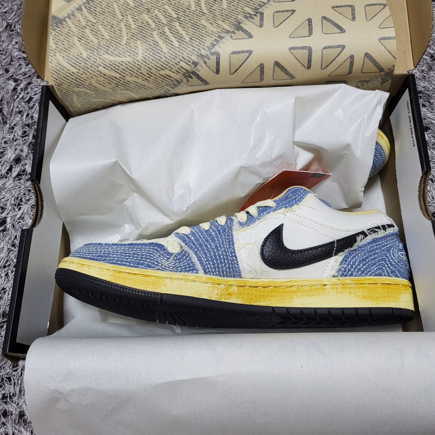 Jordan 1 Low World Make Japan 착용 스타일