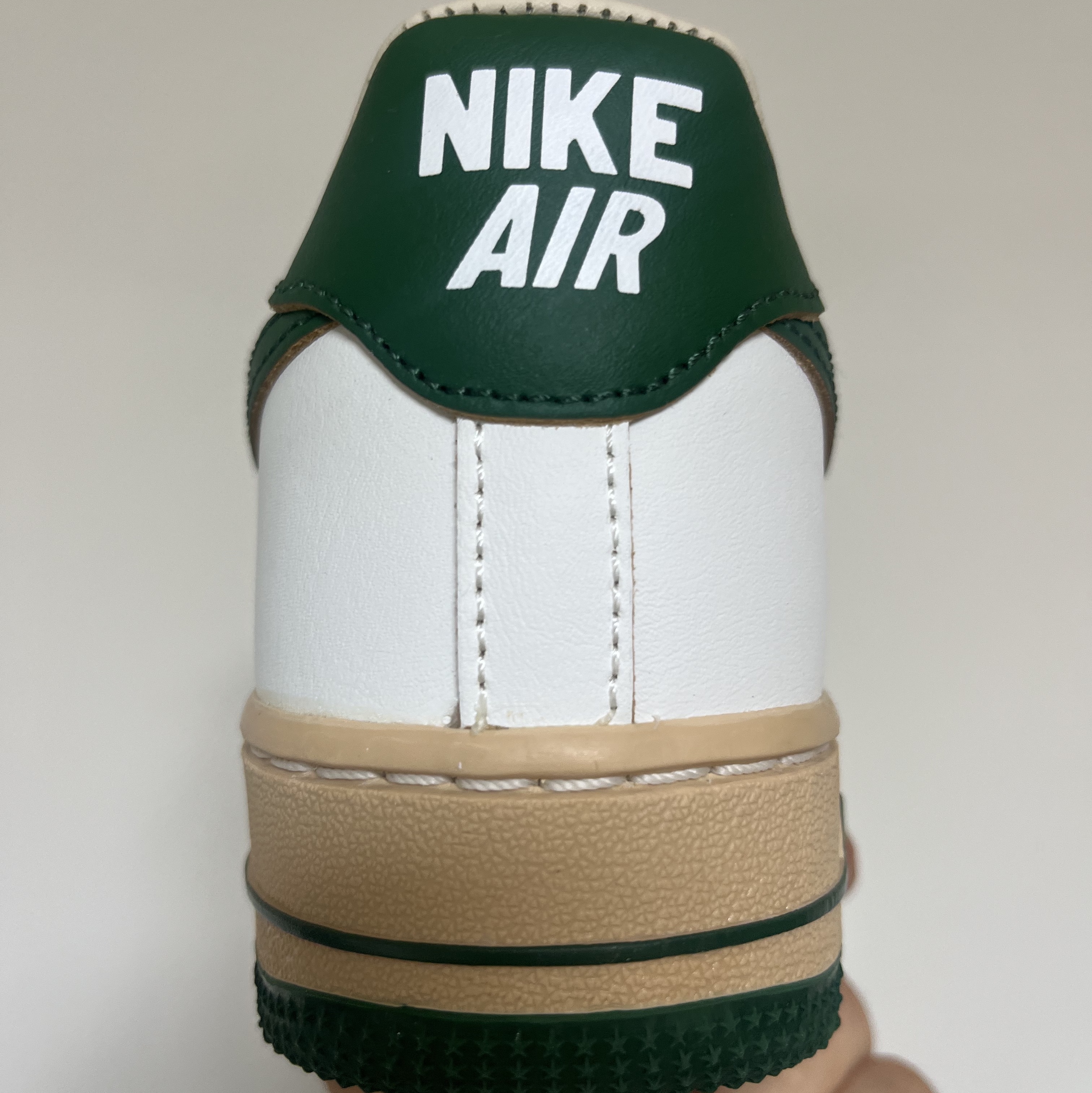 (W) Nike Air Force 1 Low Gorge Green 착용 스타일 - 3