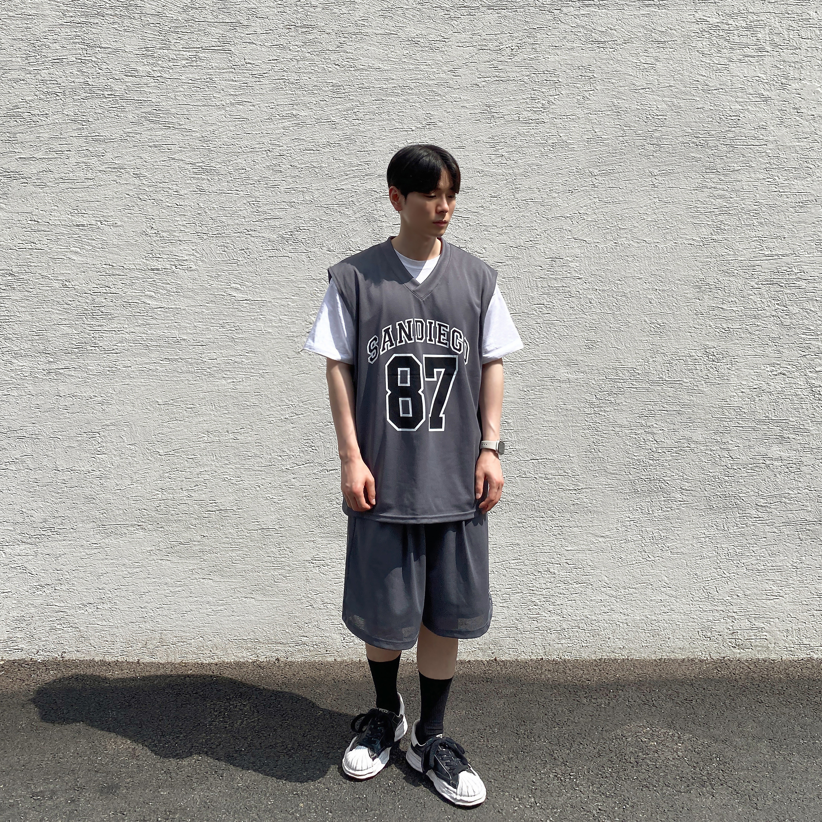 Maison Mihara Yasuhiro Blakey OG Sole Leather Low-top Sneakers Black 착용 스타일