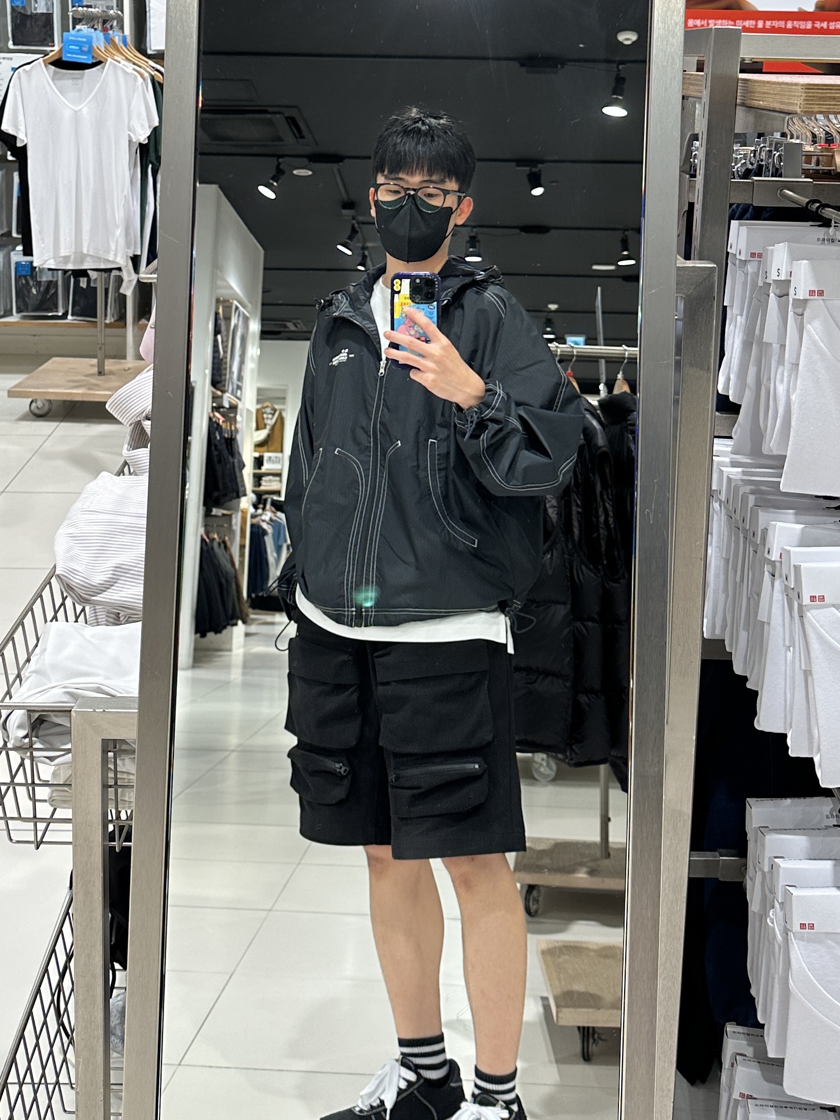 Converse x Ader Error Shapes Light Jacket Converse Black 착용 스타일