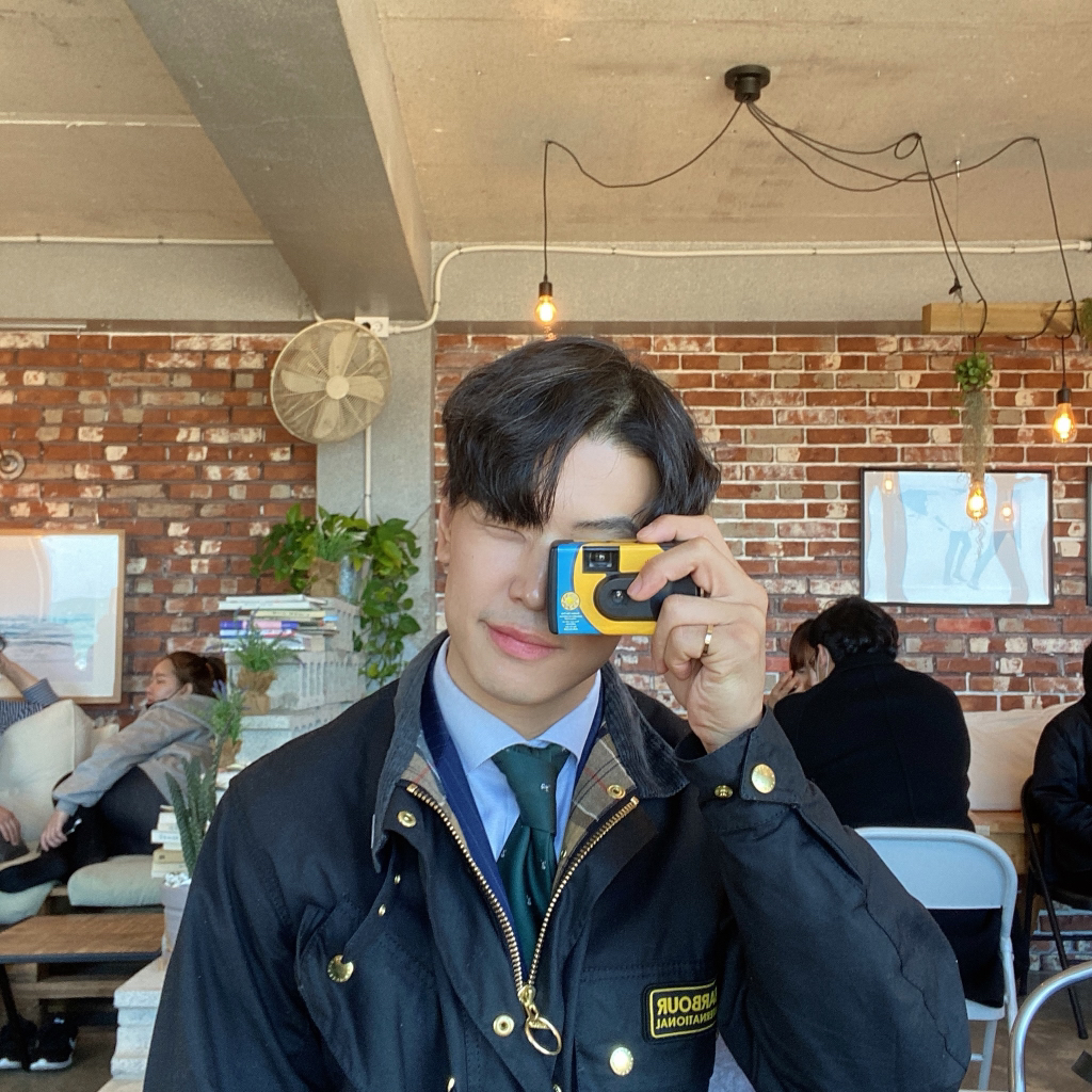 KREAM 프로필 이미지