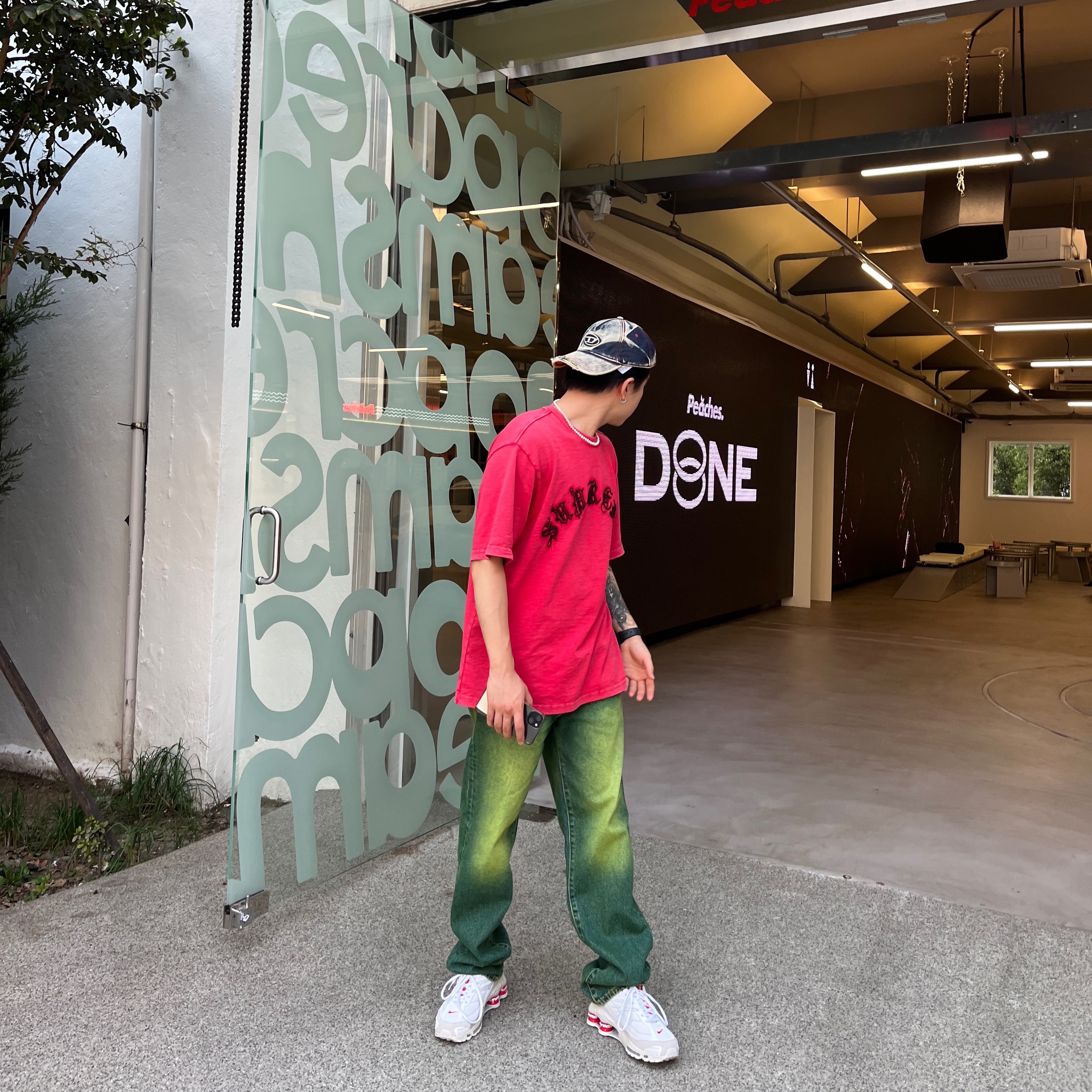 Diesel C-Seymon Treated Denim Baseball Cap Blue White, Supreme Old English S/S Top Red - 23FW 착용 스타일 - 2