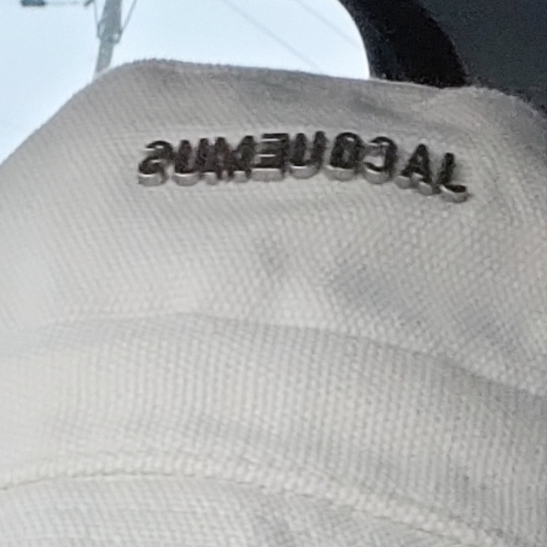 Jacquemus Le Bob Gadjo Bow Bucket Hat Off White 착용 스타일