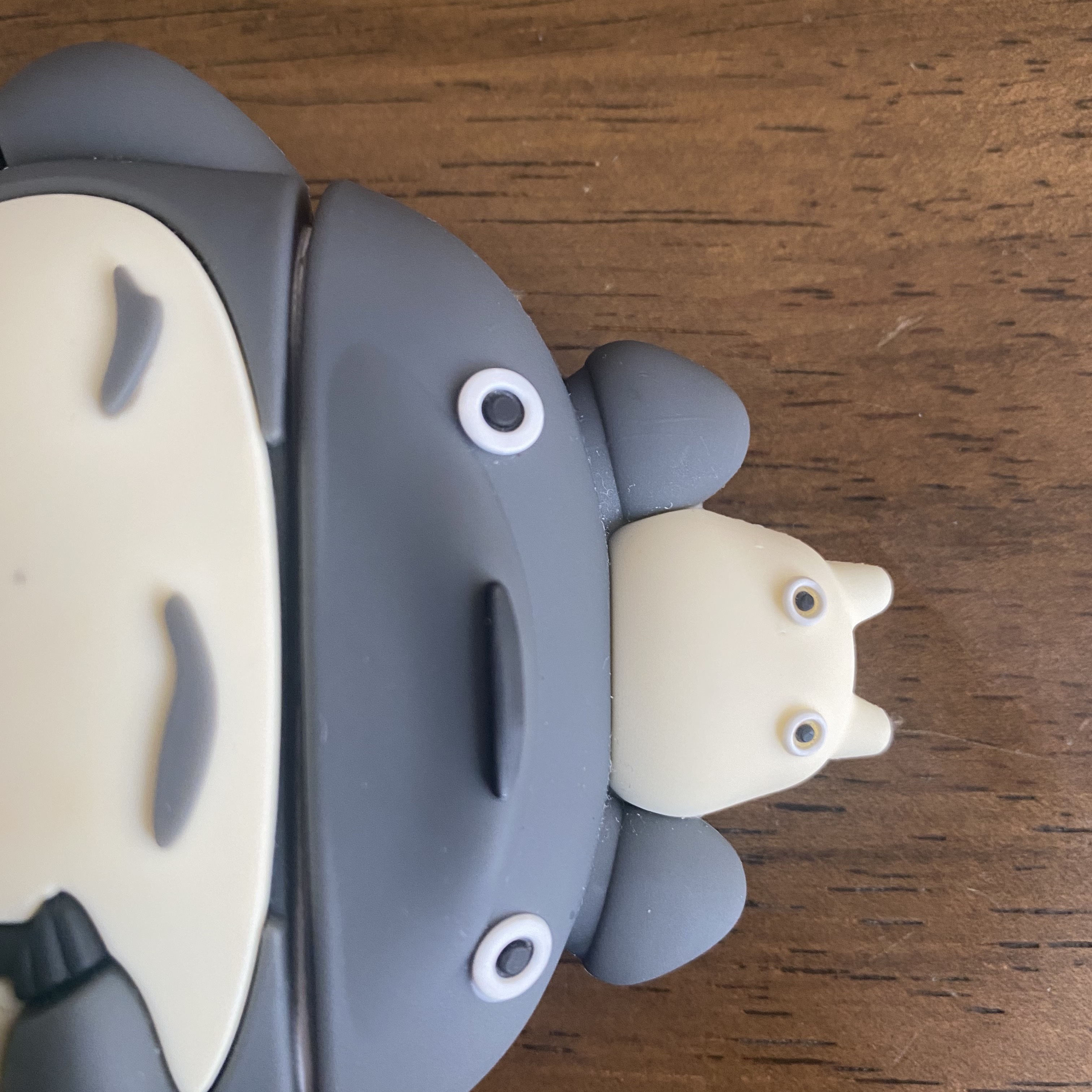 Apple AirPods Pro 2nd Gen (Korean Ver.) 착용 스타일 - 2