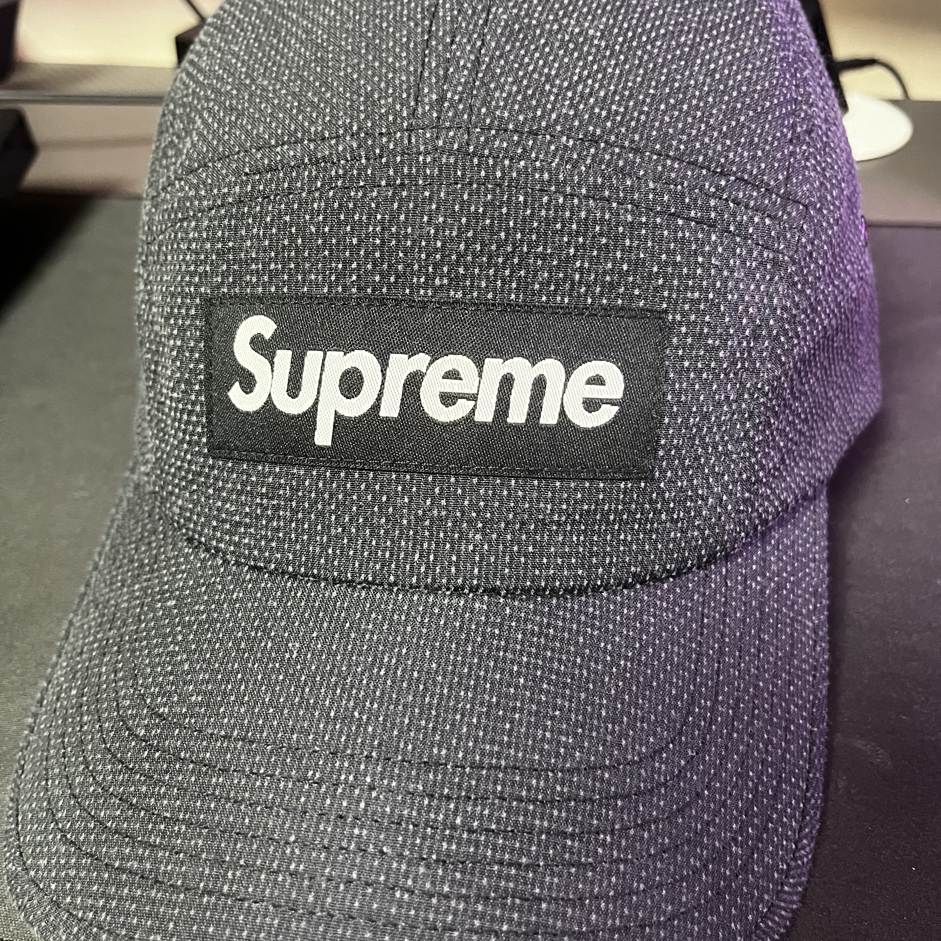 Supreme Kevlar Camp Cap Black - 23SS 착용 스타일 - 1
