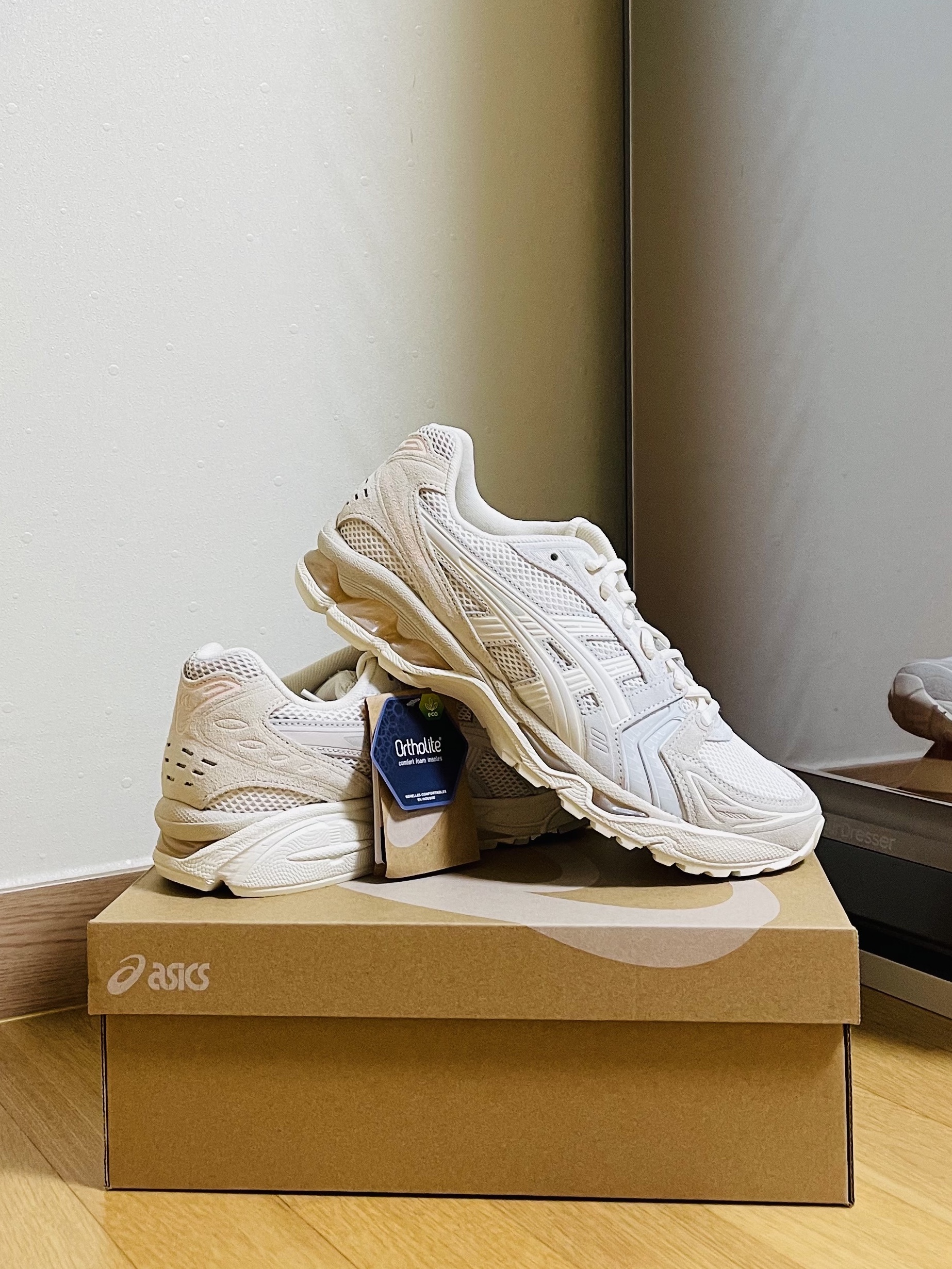 (W) Asics Gel-Kayano 14 Cream Blush 착용 스타일