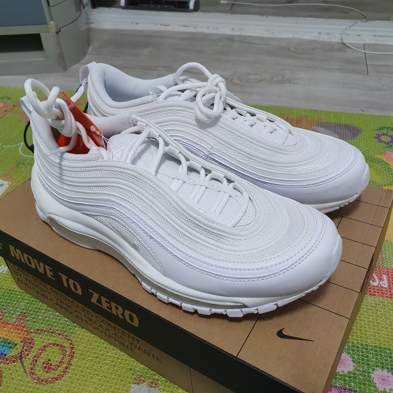 (W) Nike Air Max 97 Next Nature White 착용 스타일 - 1