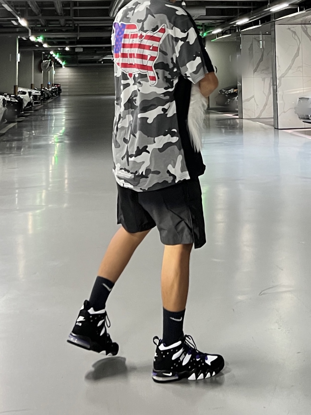 Nike Air Max 2 CB 94 Black and Pure Purple 착용 스타일 - 1