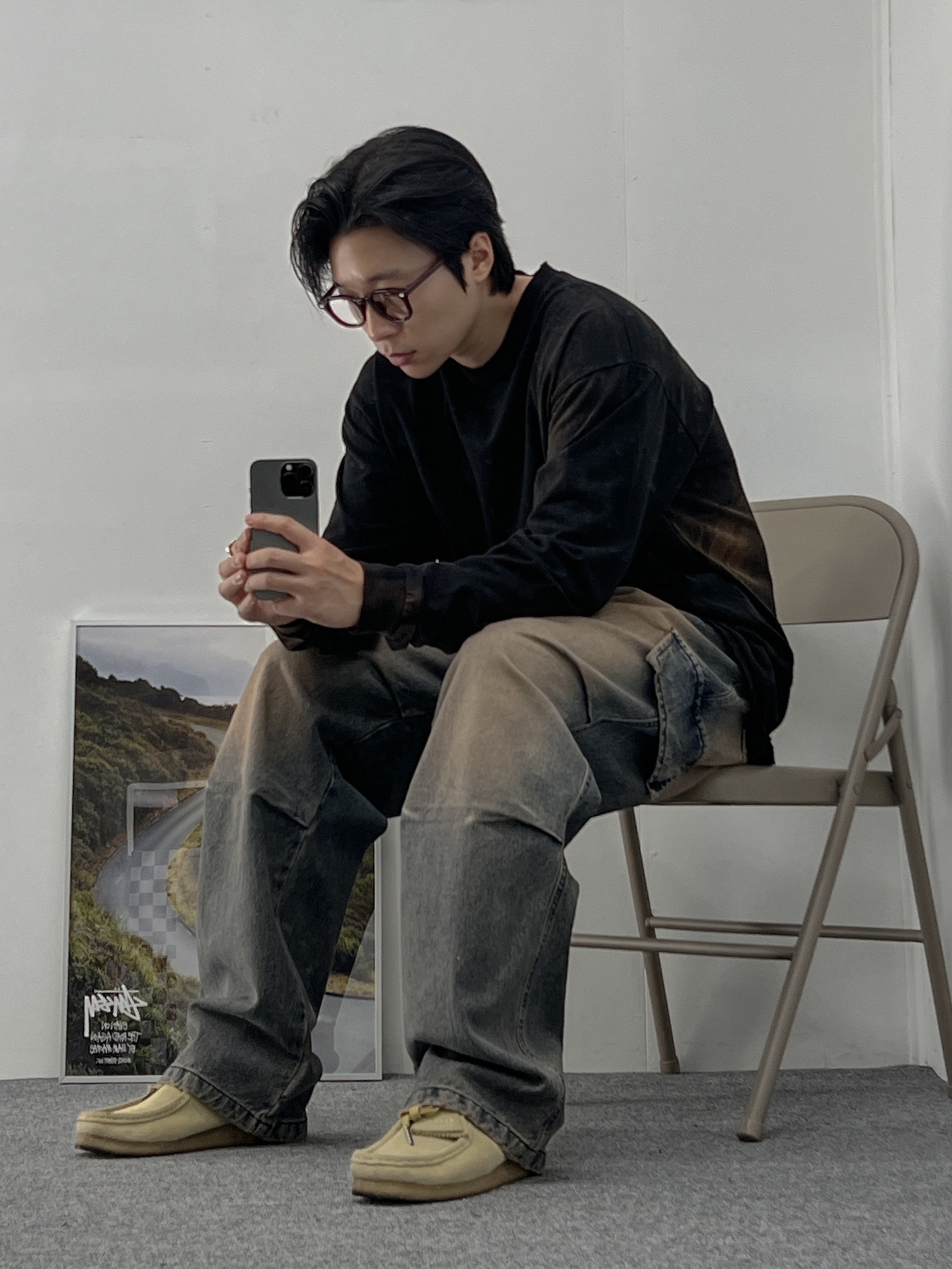 Clarks Wallabee Maple Suede 착용 스타일 - 1