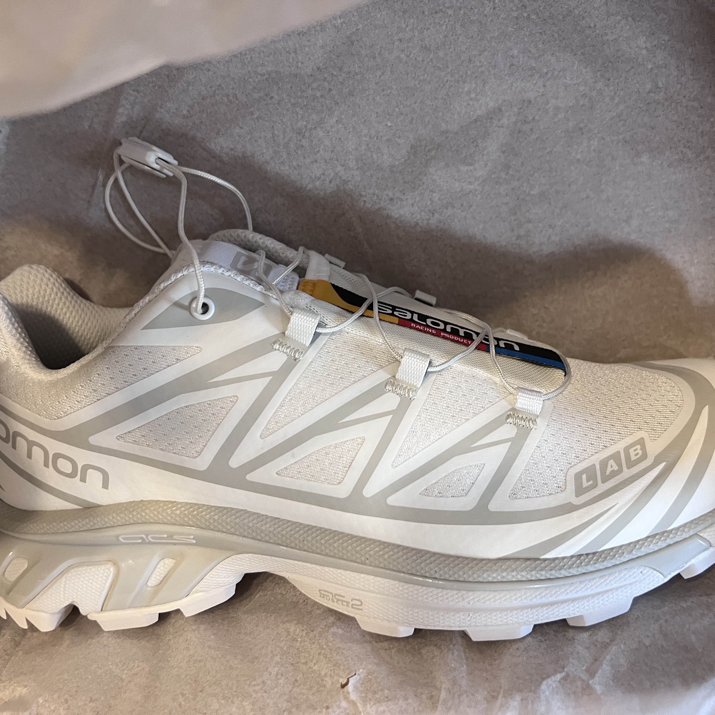 Salomon XT-6 ADV White 착용 스타일