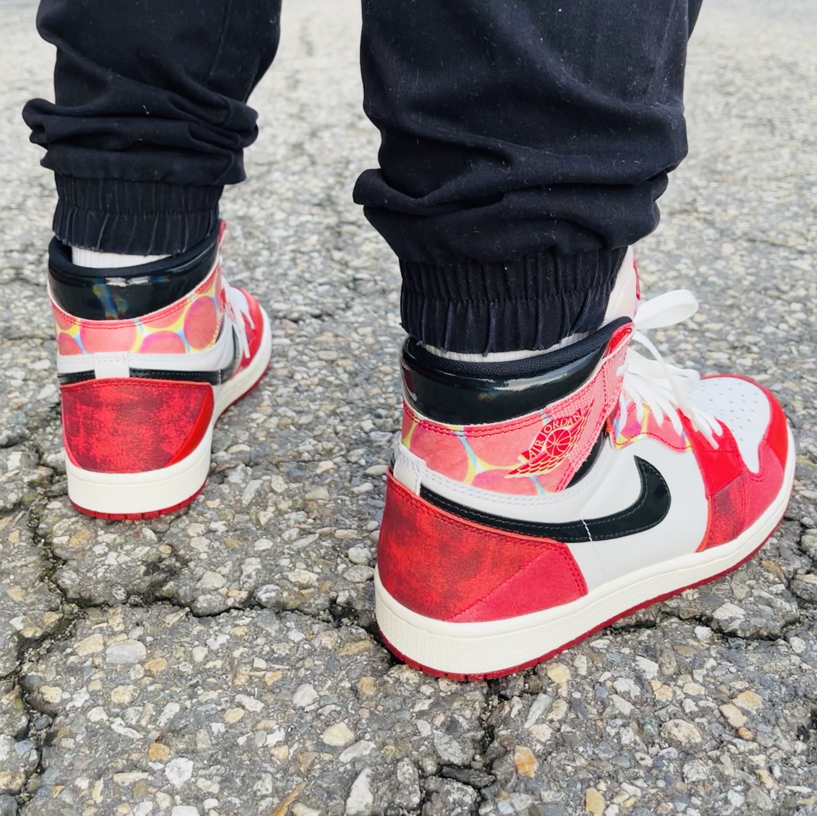 Jordan 1 Retro High Spider-Man Next Chapter 착용 스타일