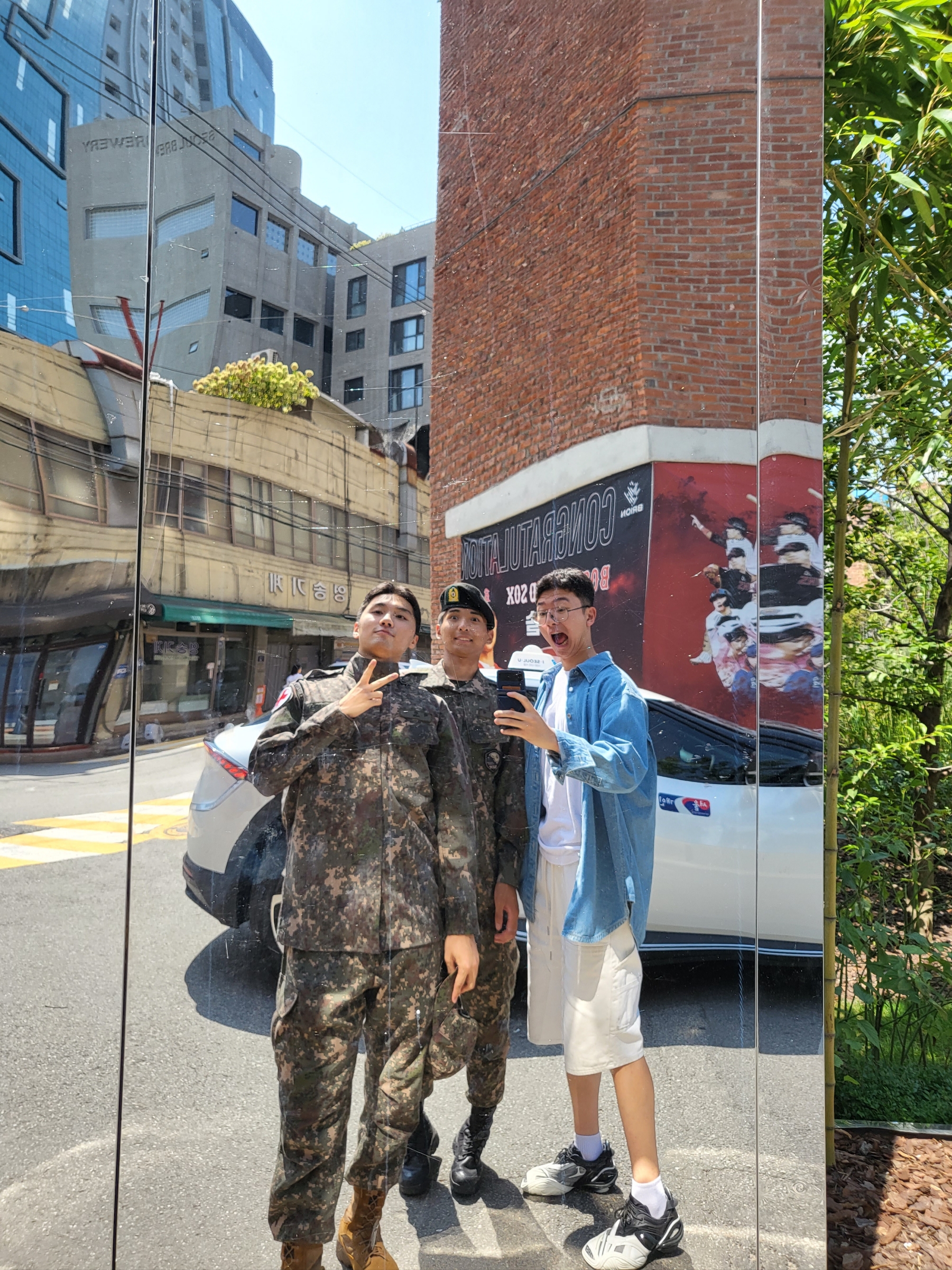 Wooyoungmi Back Logo Denim Shirt Blue - 23SS, Balenciaga Tyrex Sneakers Black White 착용 스타일
