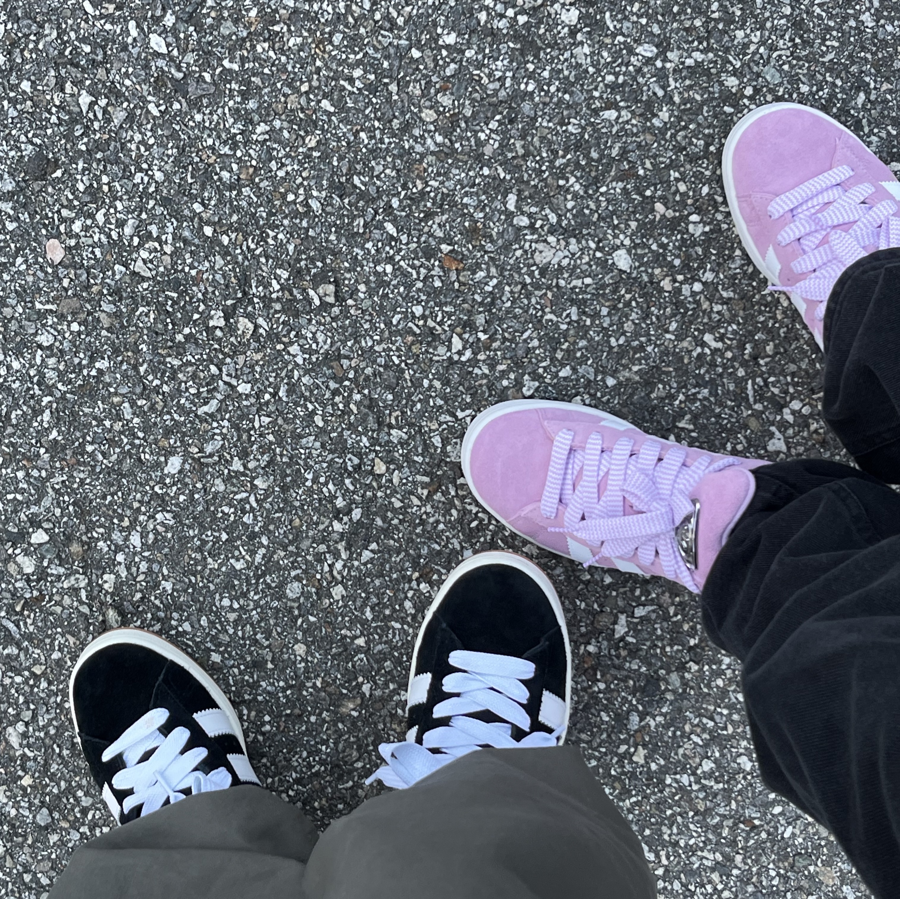 (W) Adidas Campus 00s Bliss Lilac, Adidas Campus 00s Core Black Cloud White 착용 스타일