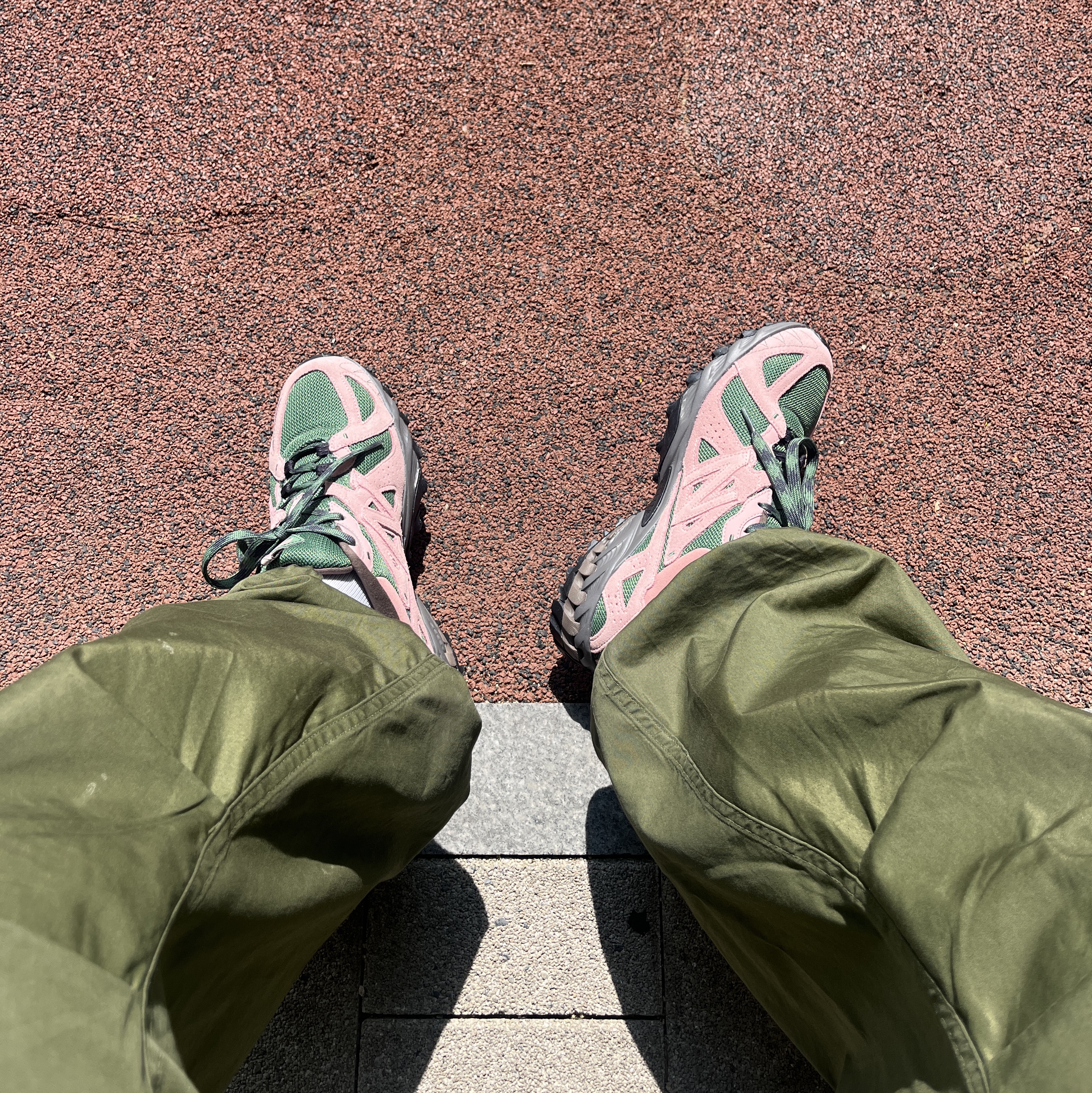New Balance ML610T Pink Moon - D Standard 착용 스타일