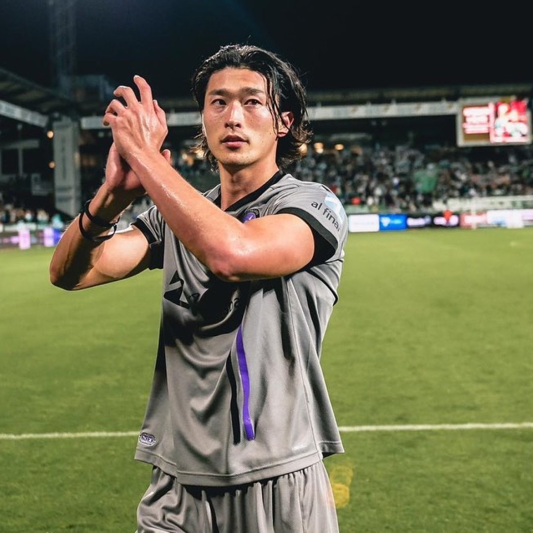 Puma FC Midtjylland 2023/24 Away Jersey Grey Purple (Non Marking Ver.) 착용 스타일 - 4